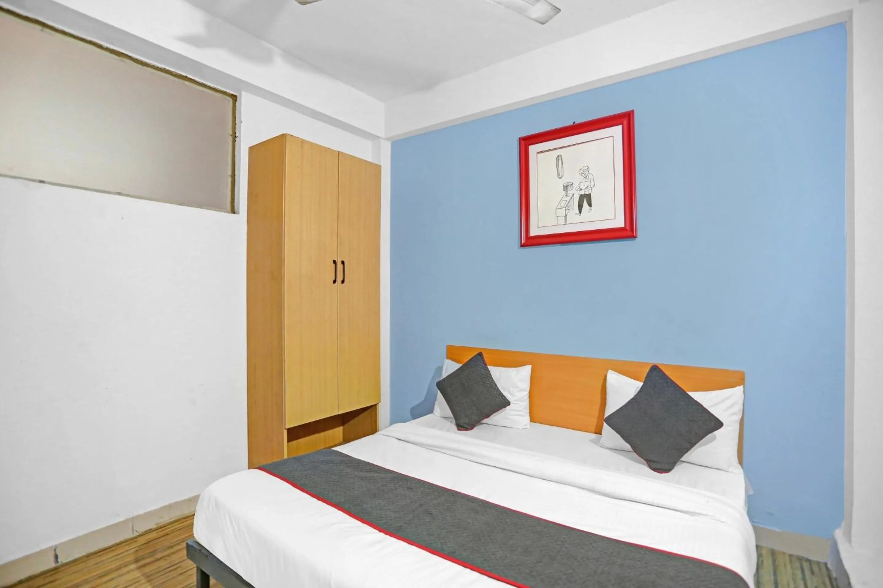 Lobby or reception, Bed in Hotel O Sky View Residency