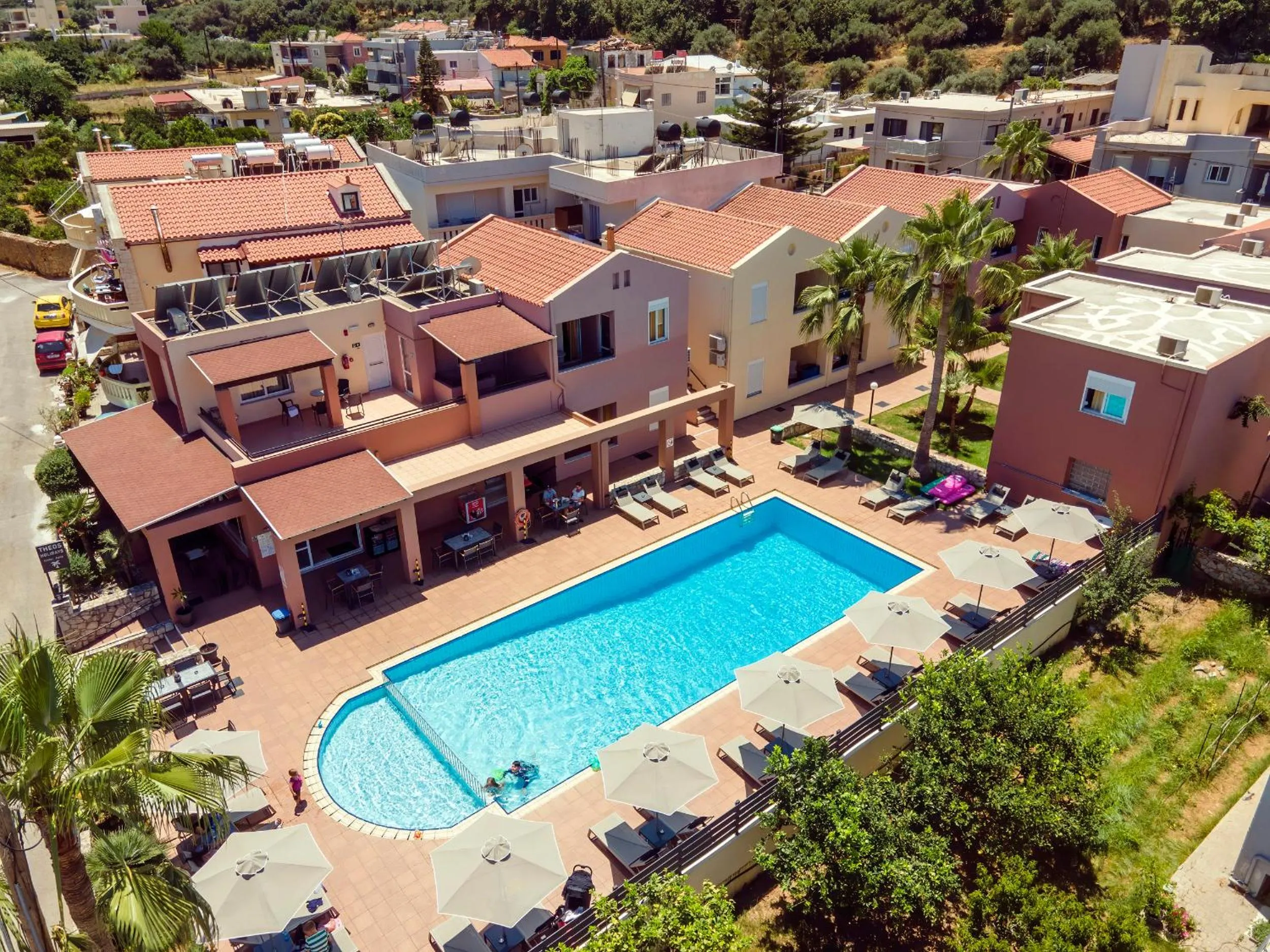 Day in Theos Holidays Apartments