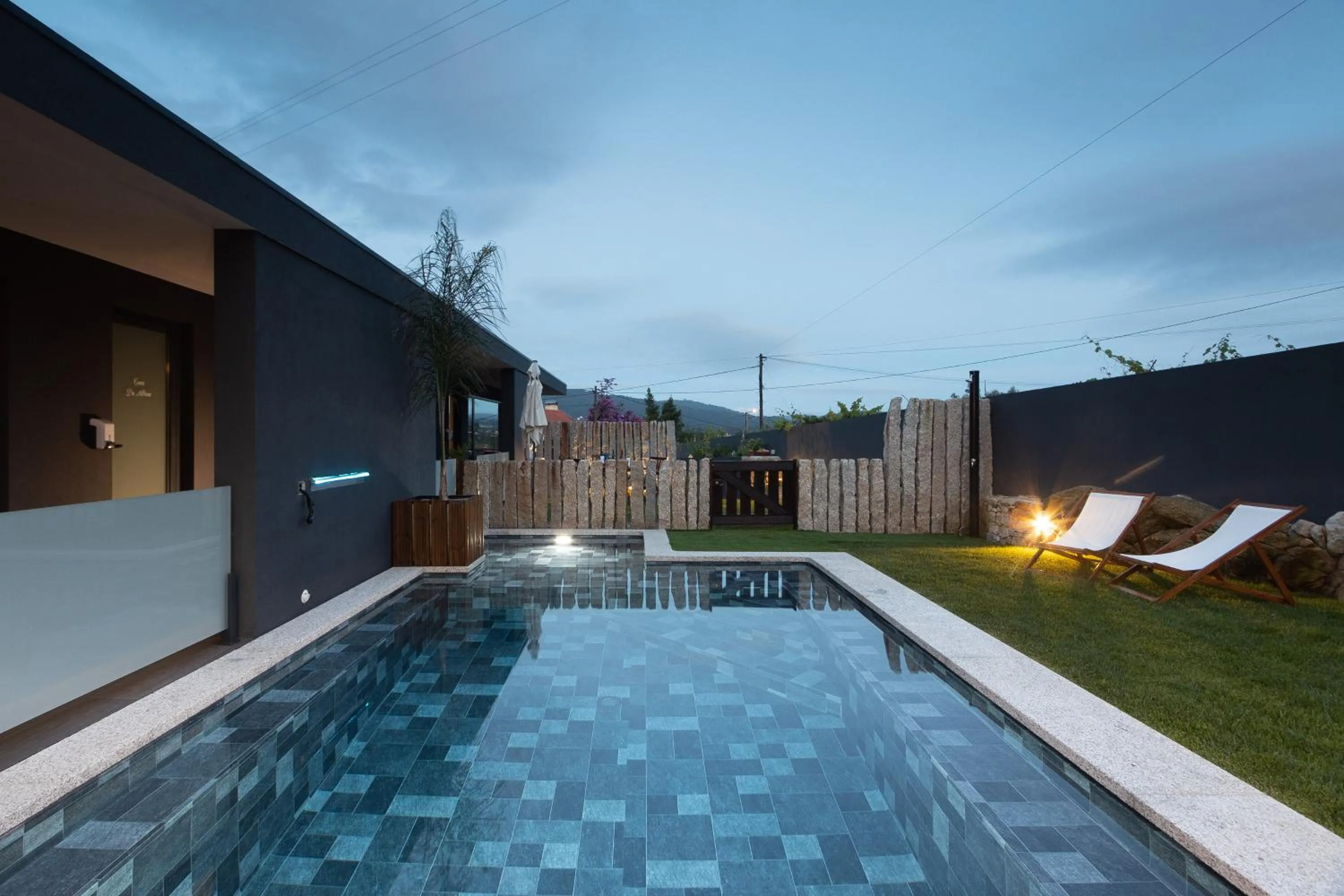 Abraços dos Avós - Casas de aldeia