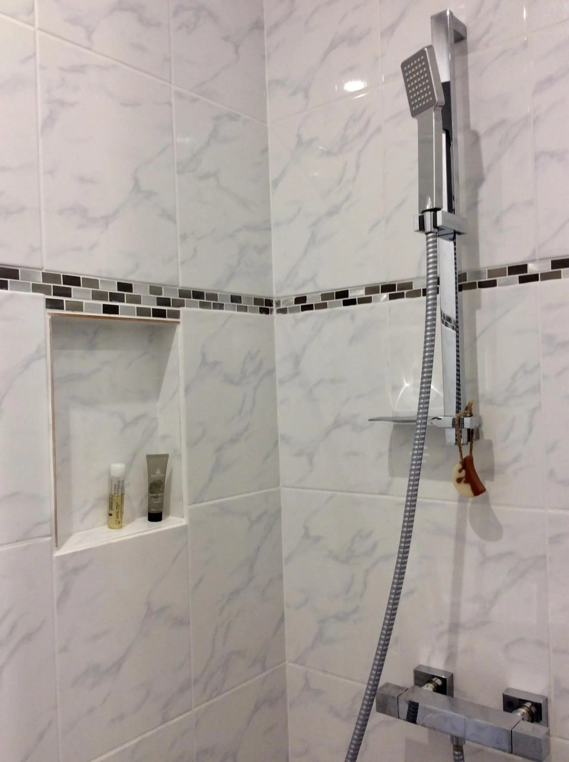 Double Room with Private Bathroom in Chambres tout confort du Tilleul