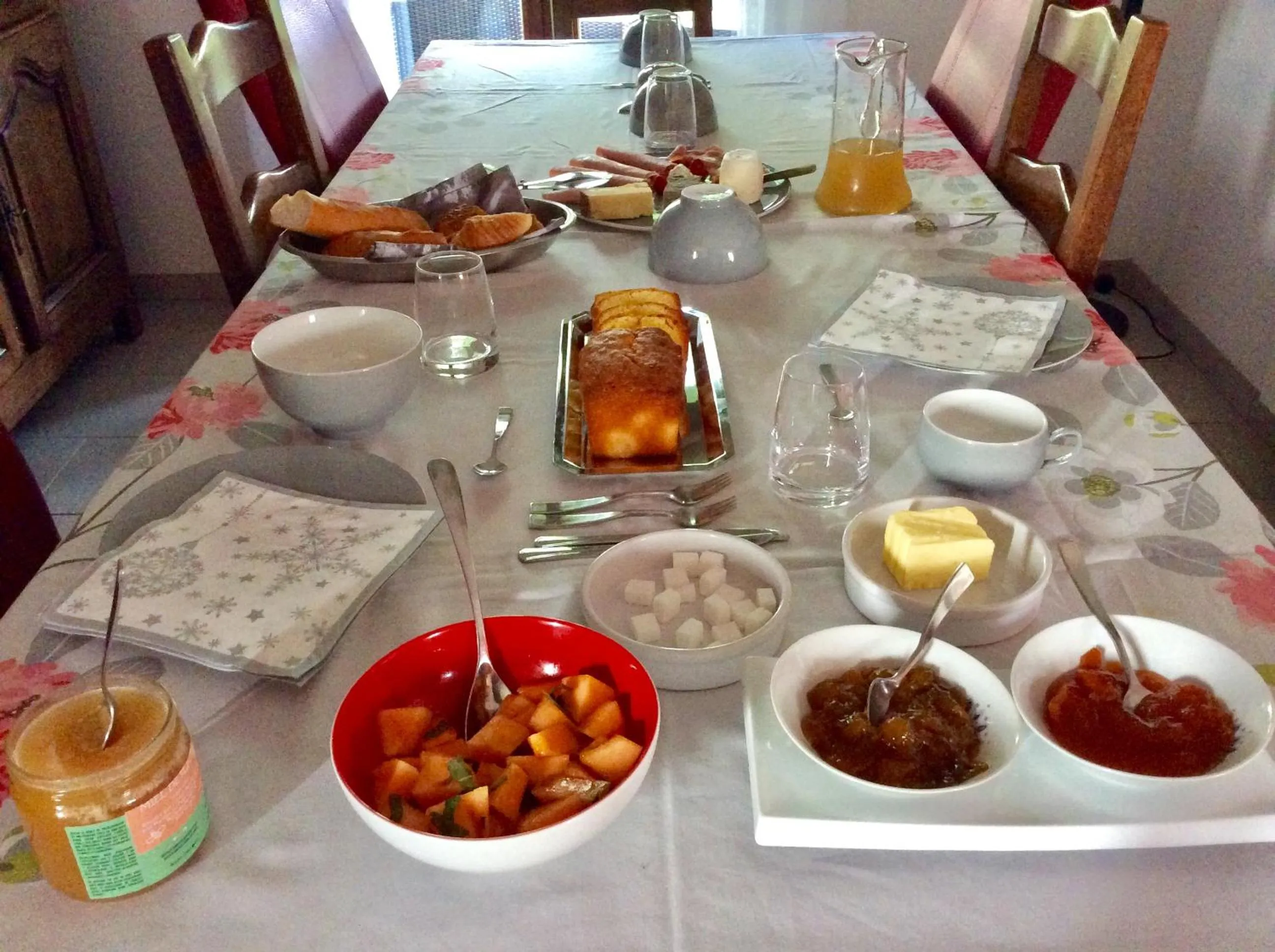 Breakfast in Chambres tout confort du Tilleul