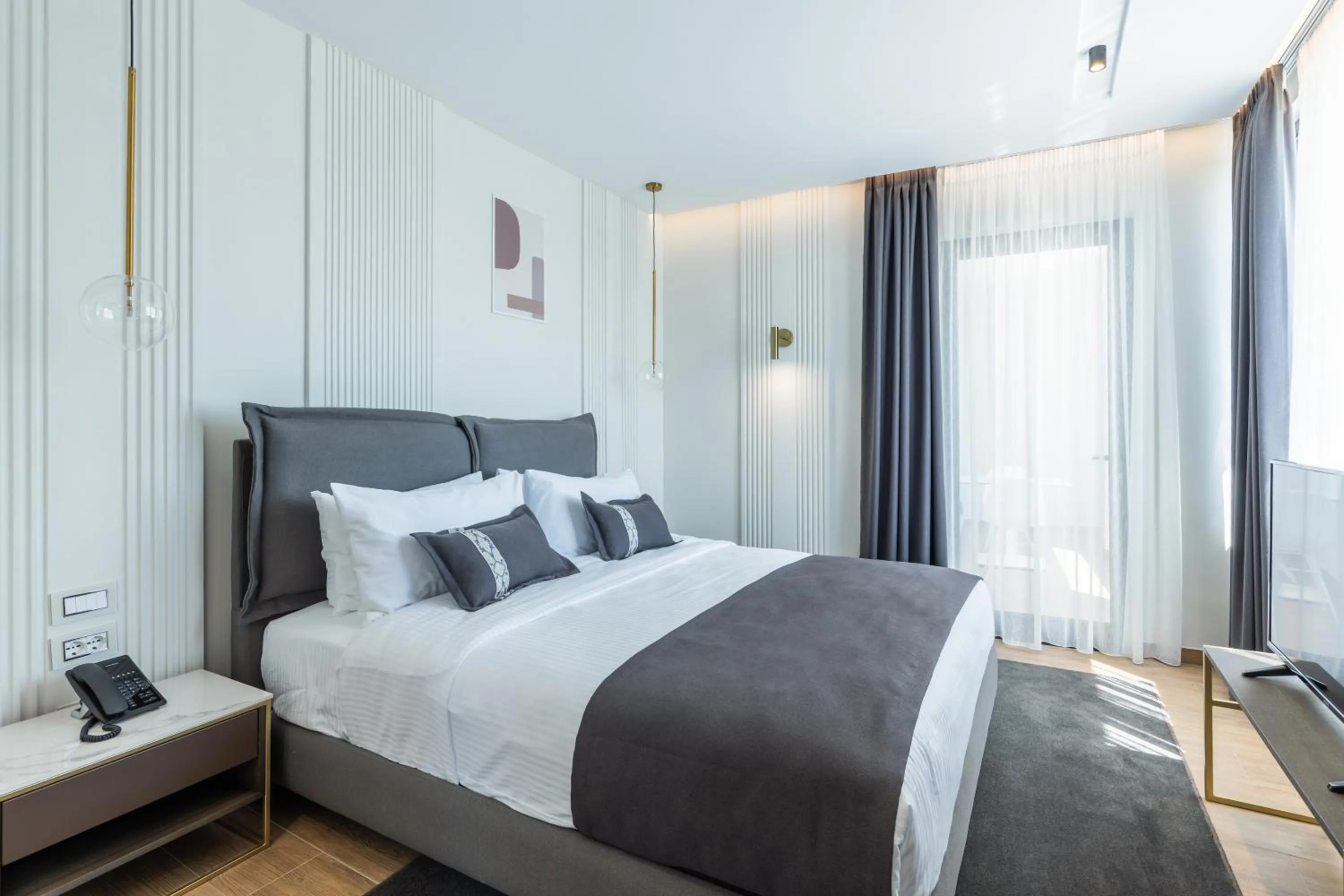 Bed in Mövenpick Hotel Lalez Durres