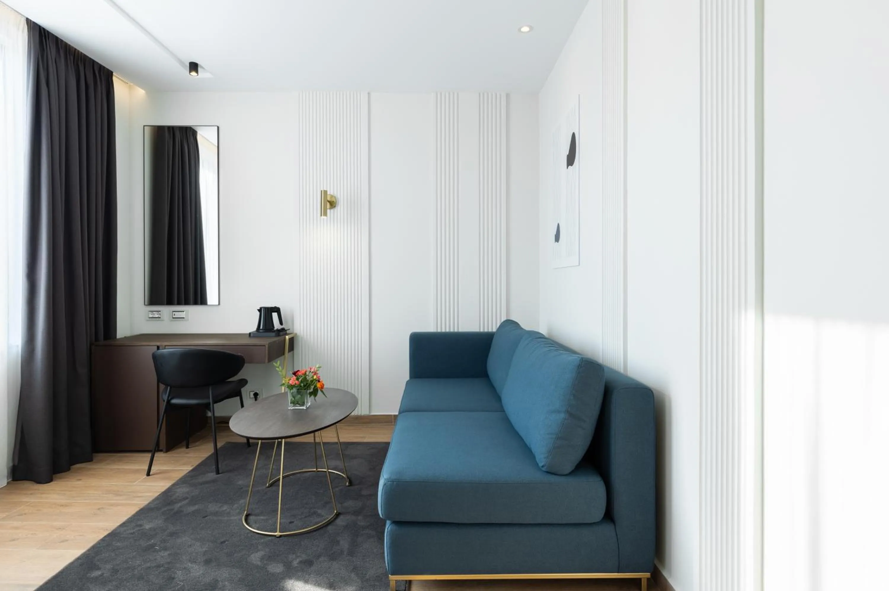 Living room in Mövenpick Hotel Lalez Durres