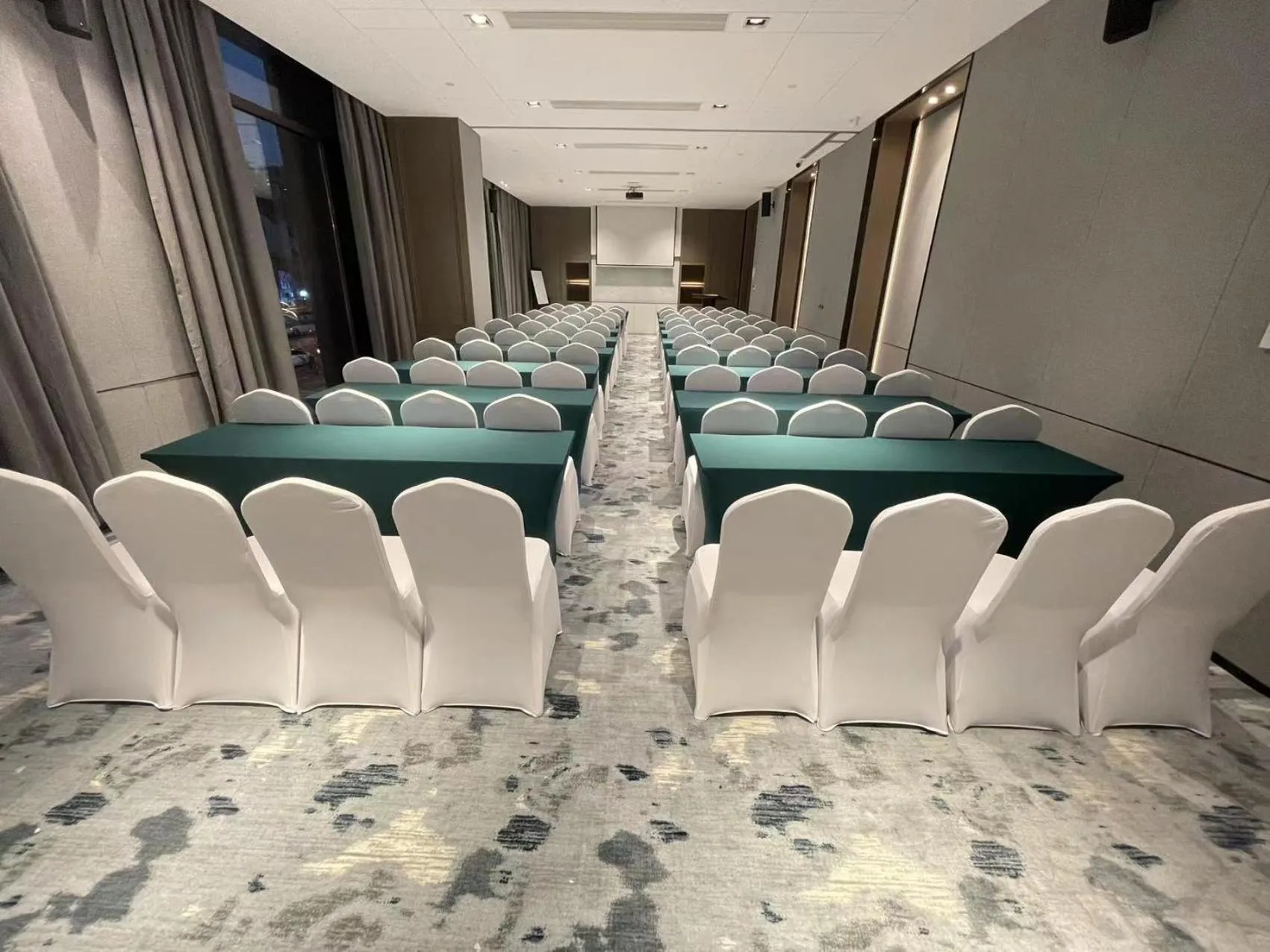 Meeting/conference room in Novotel Tianjin Drum Tower
