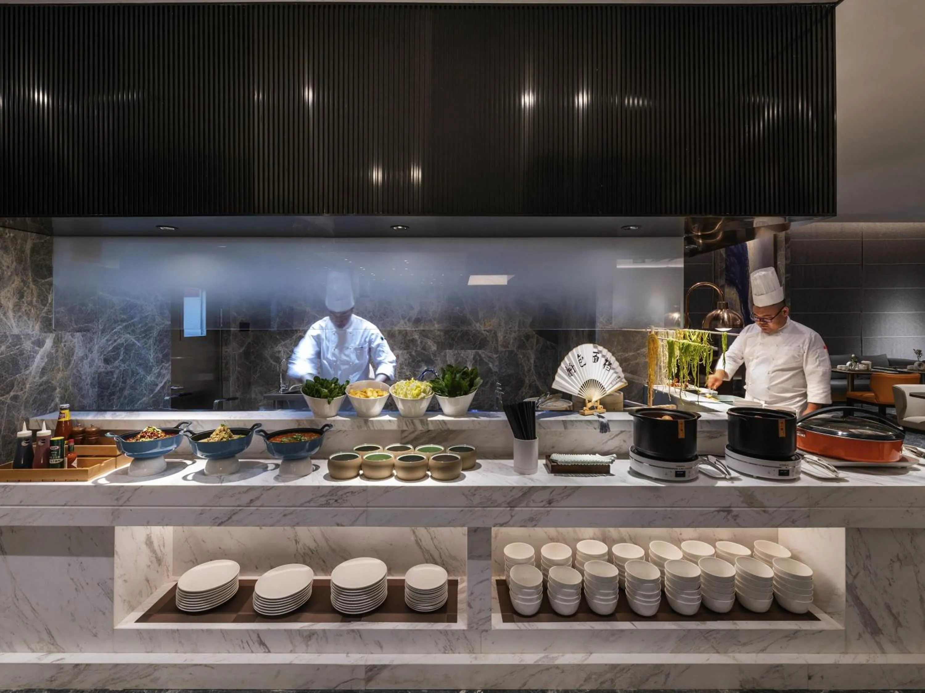 Restaurant/places to eat in Novotel Tianjin Drum Tower