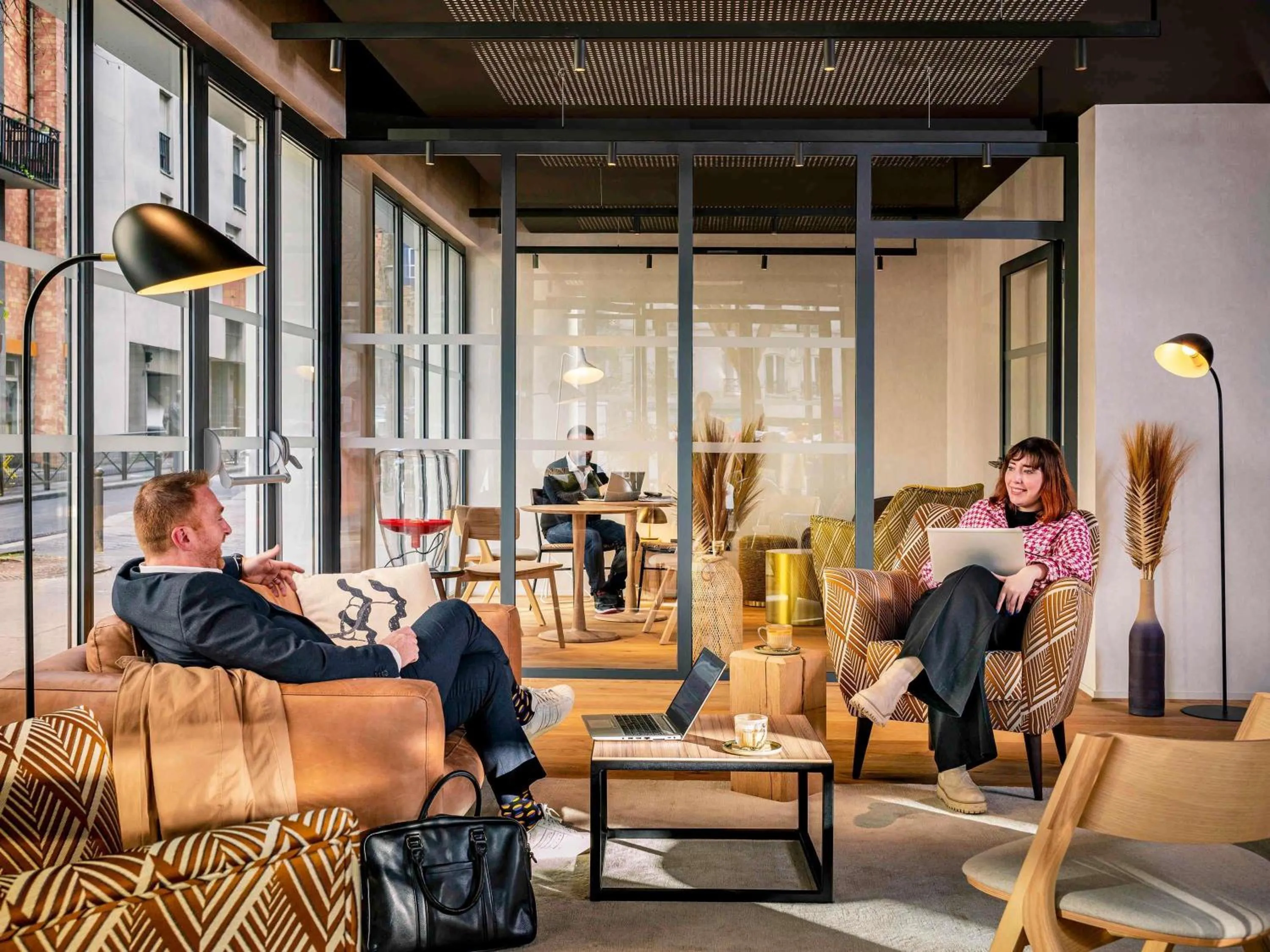 Lounge or bar in Novotel Paris 20 Belleville