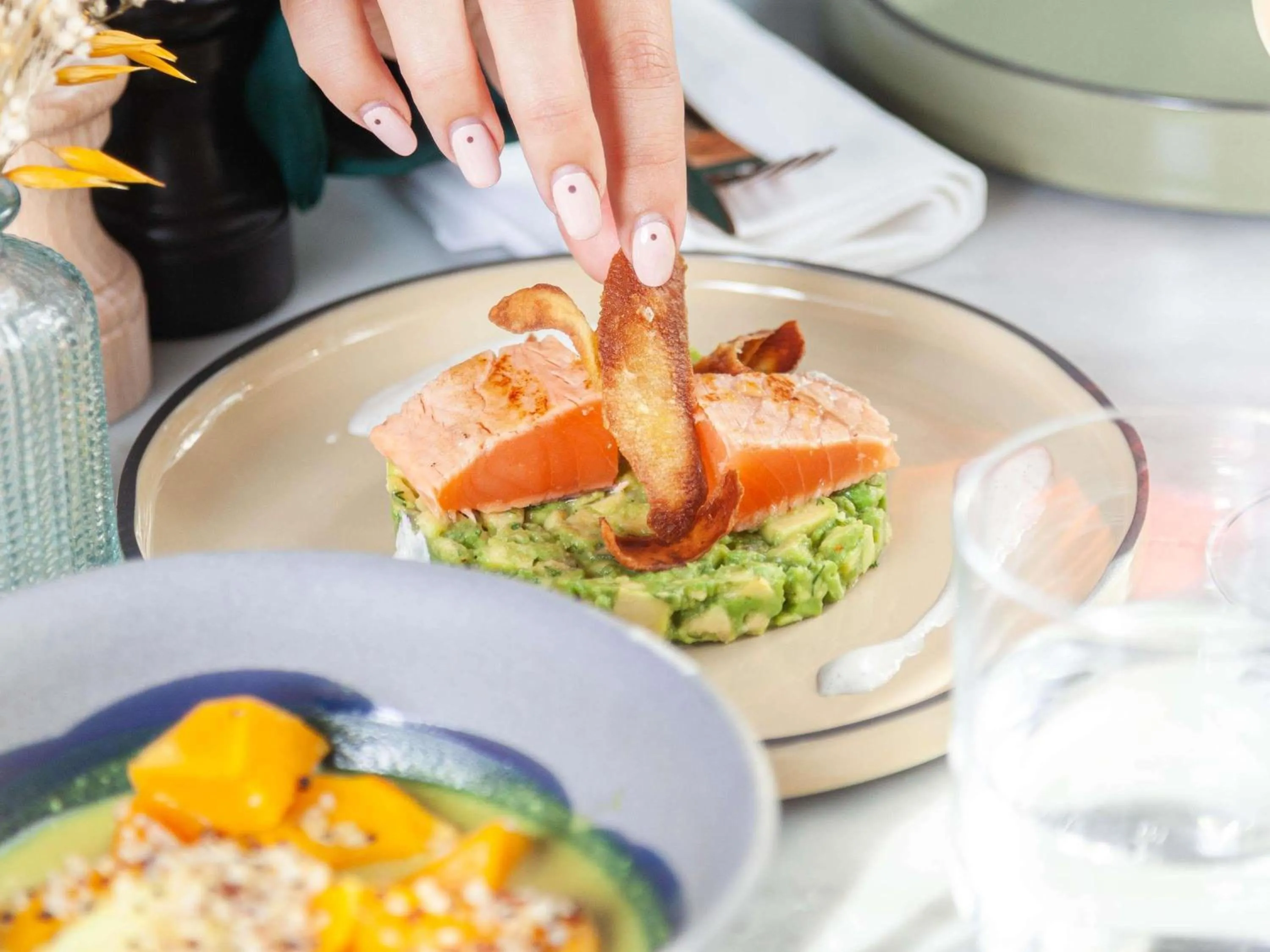 Restaurant/places to eat in Novotel Paris 20 Belleville