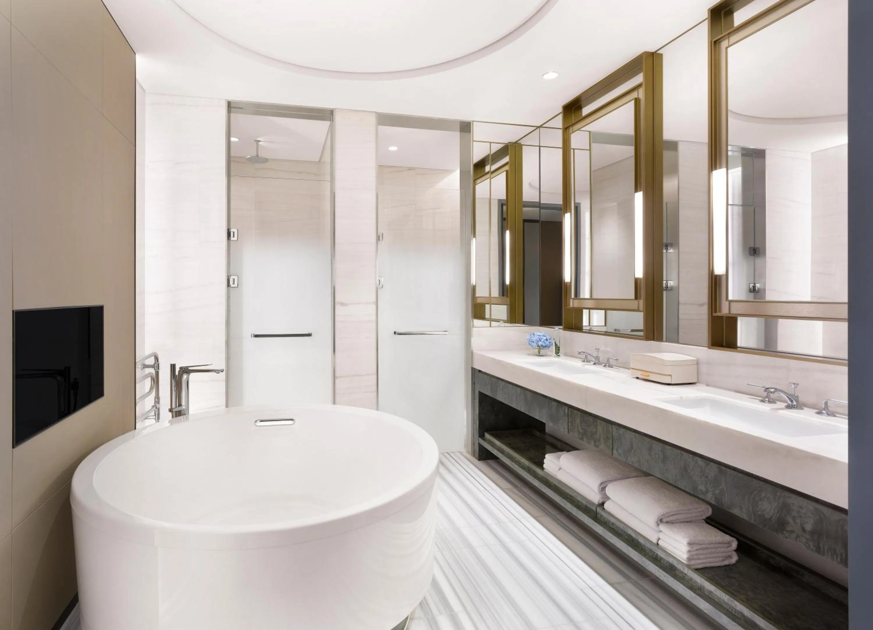 Bathroom in Sofitel Ambassador Seoul Hotel & Serviced Residences