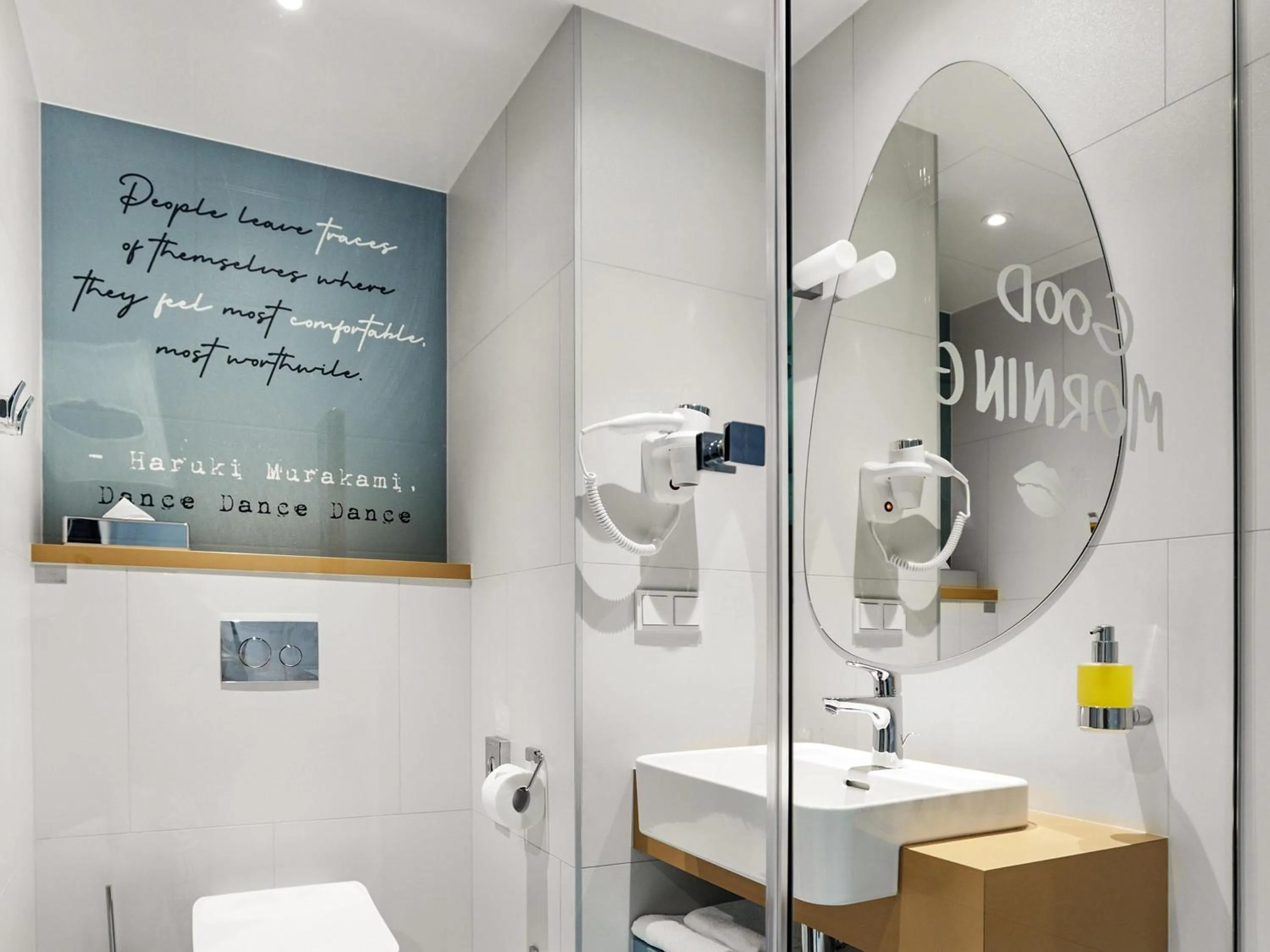 Bedroom in ibis Styles Kraków Centrum