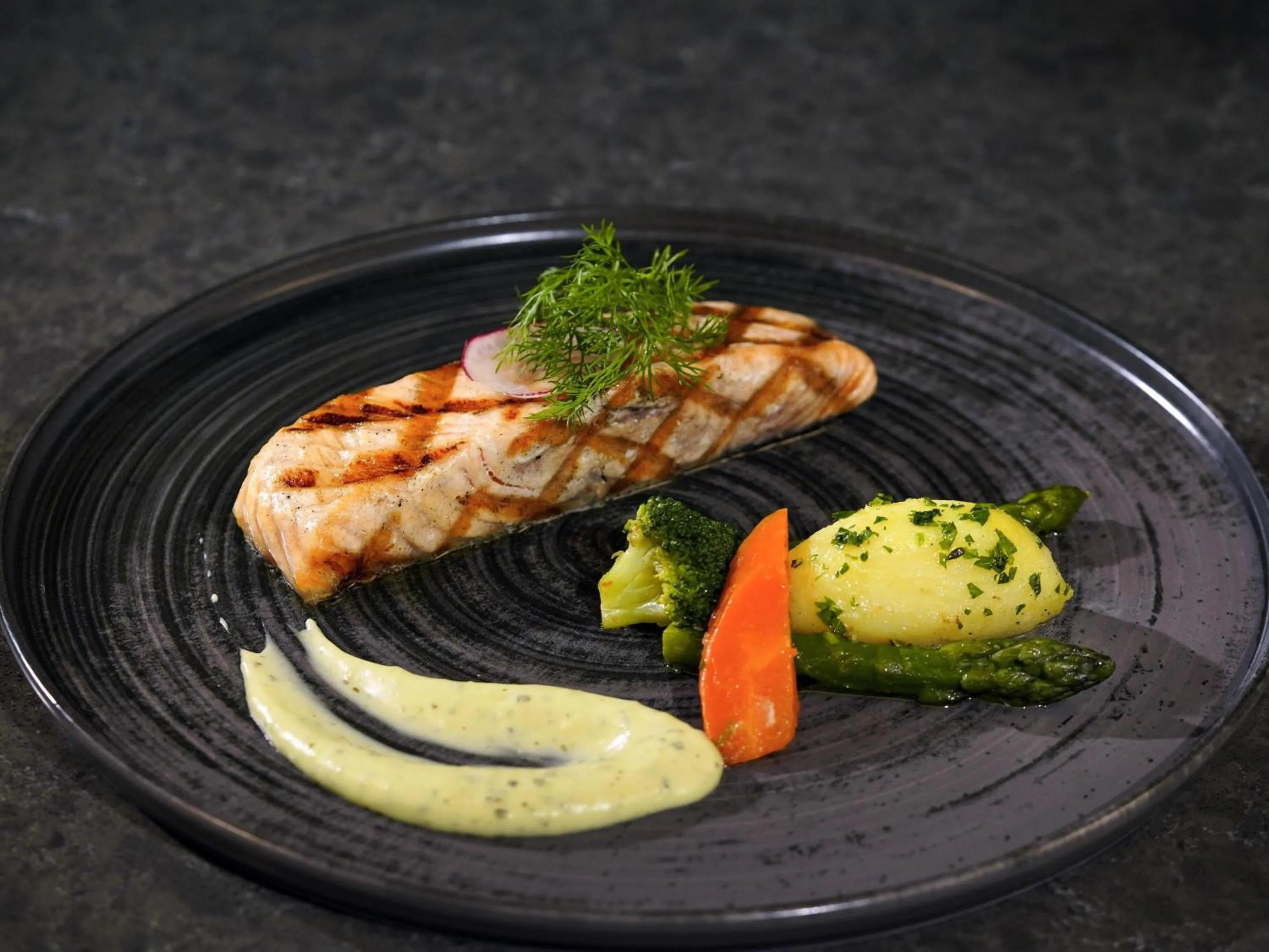 Restaurant/places to eat in Mövenpick Hotel Istanbul Asia Airport