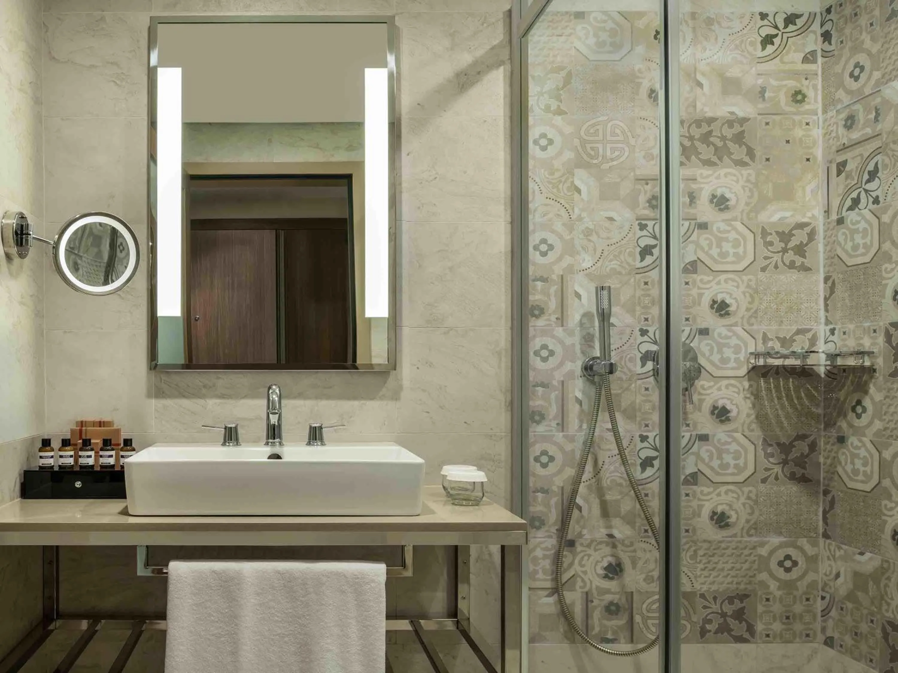 Bedroom in Mövenpick Hotel Istanbul Asia Airport