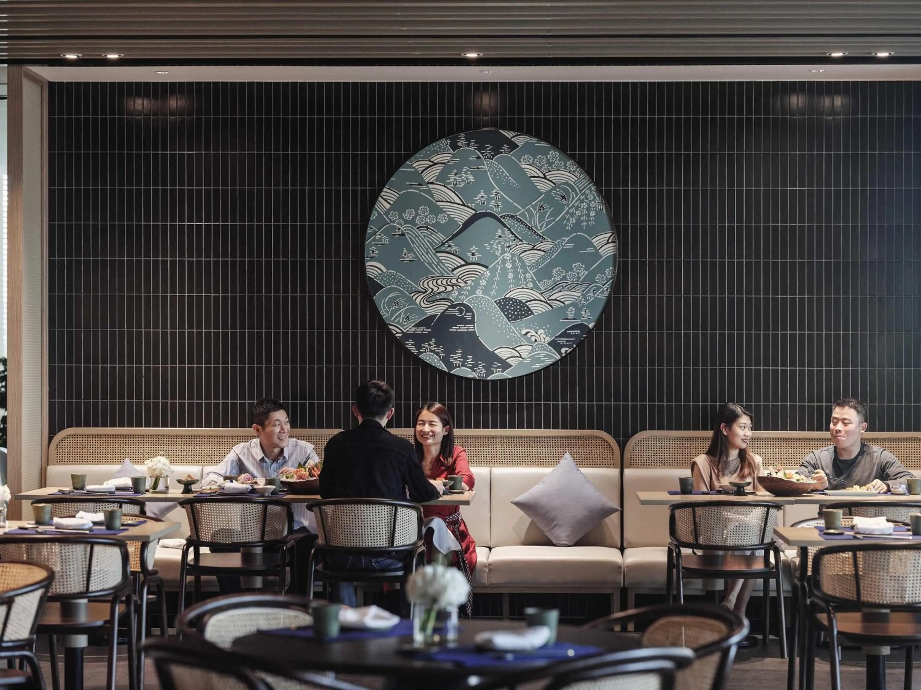 Restaurant/places to eat in Novotel Shanghai Qingpu Excellence