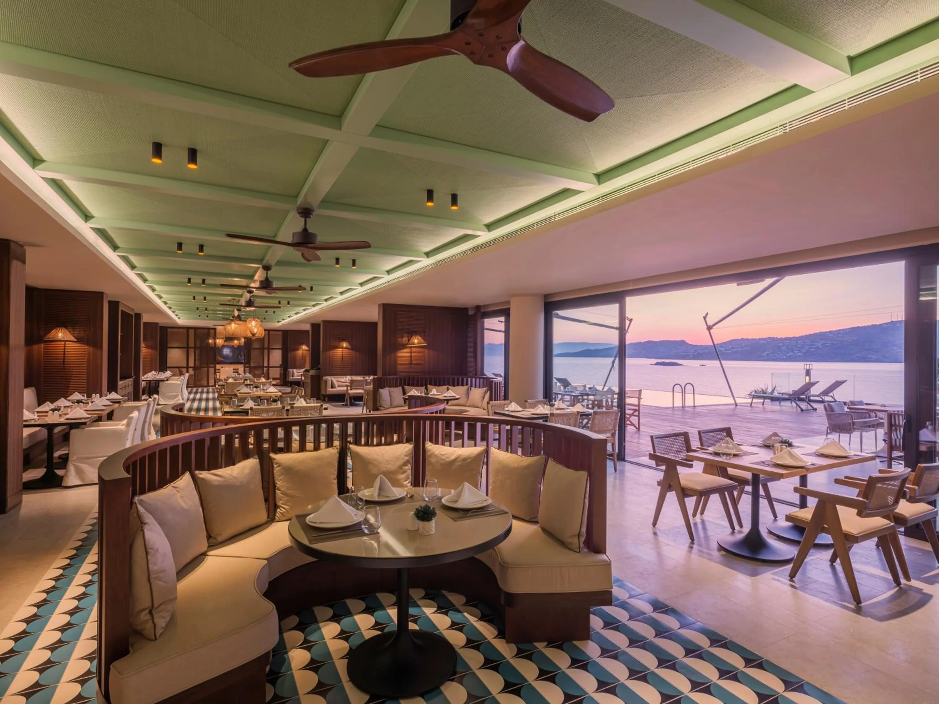 Restaurant/places to eat in The Bodrum Hotel Yalıkavak - MGallery Collection
