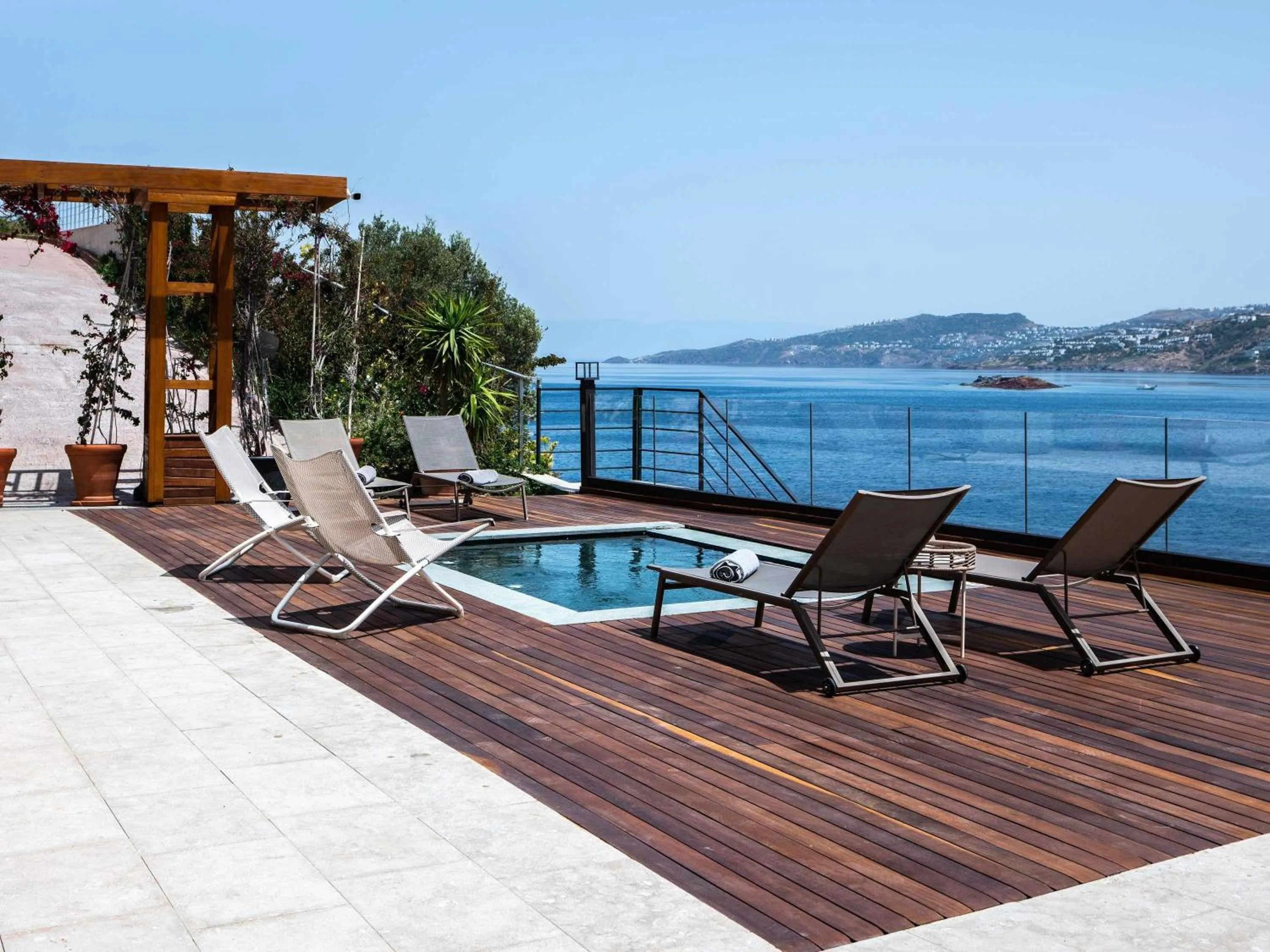 Pool view in The Bodrum Hotel Yalıkavak - MGallery Collection
