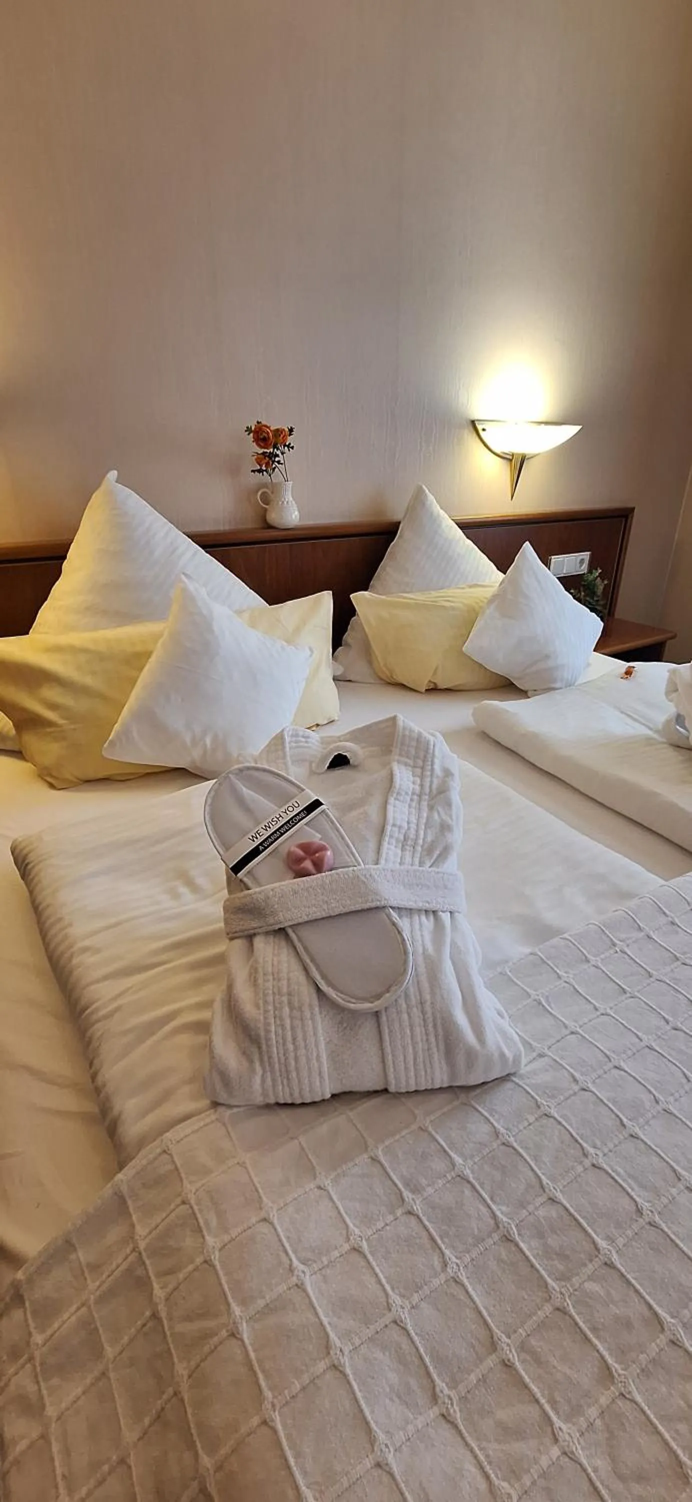 Bed in Aparthotel Hohenzollern