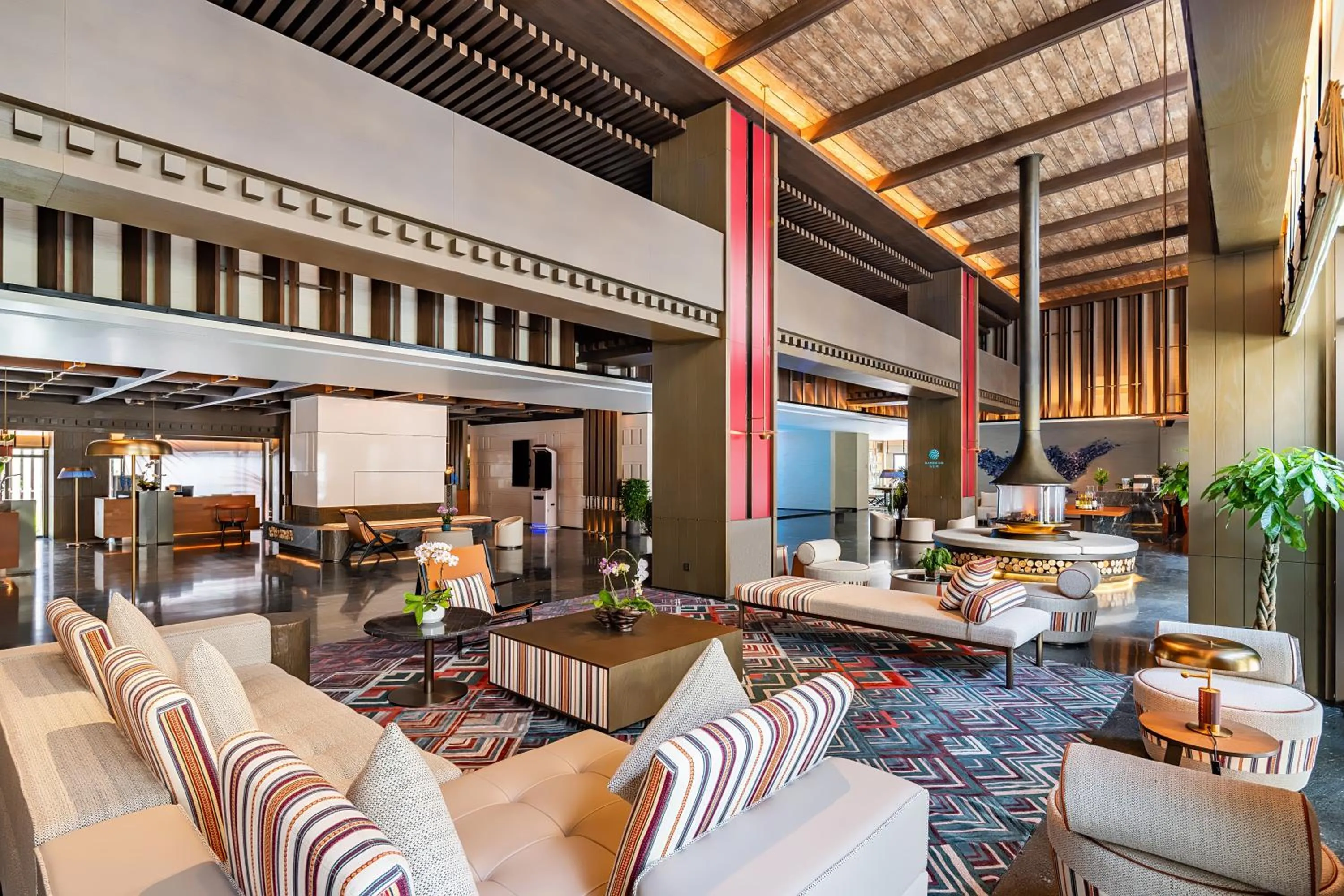 Seating area in Hotel Indigo Jiuzhai by IHG