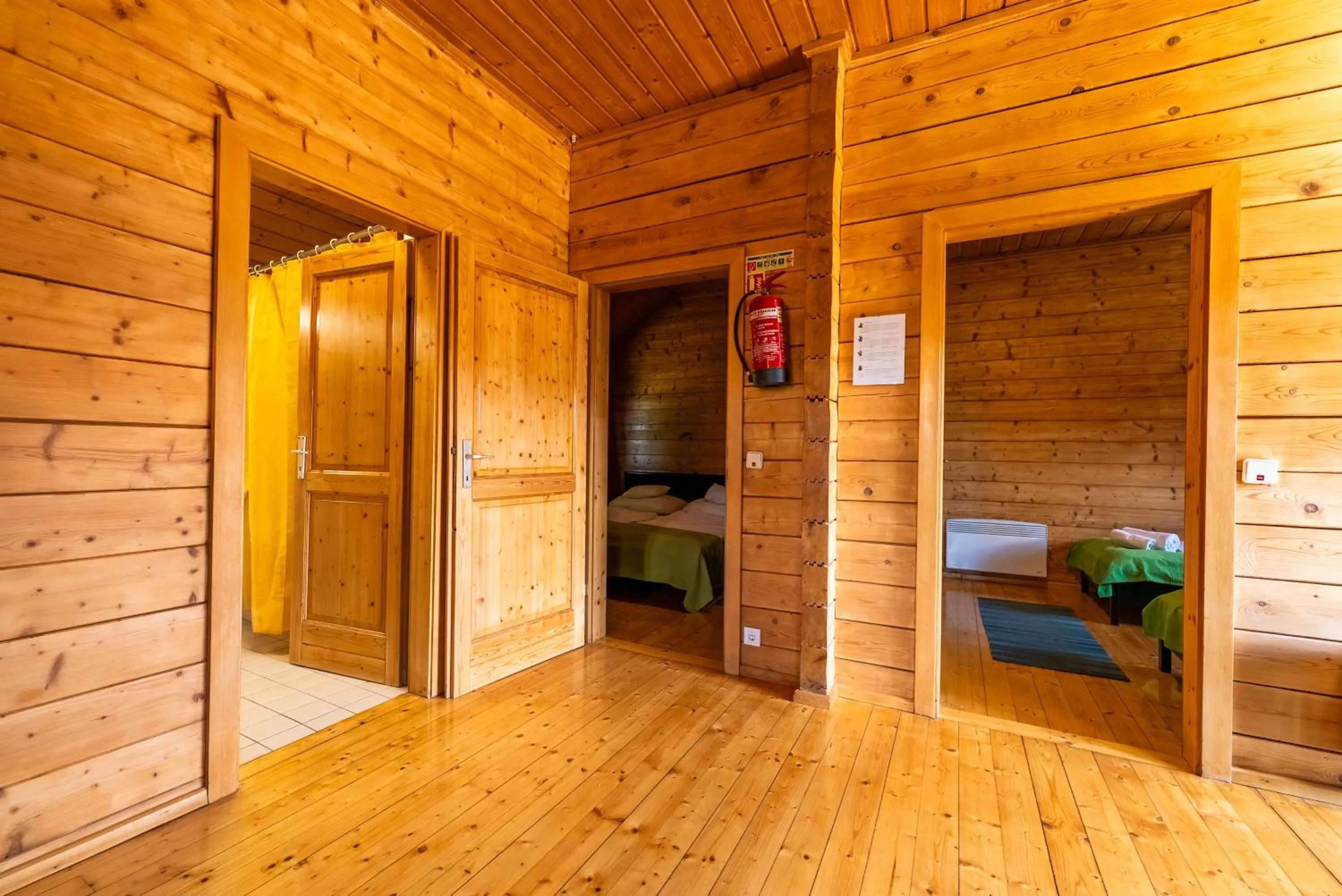 Photo of the whole room in Petneházy Aparthotel