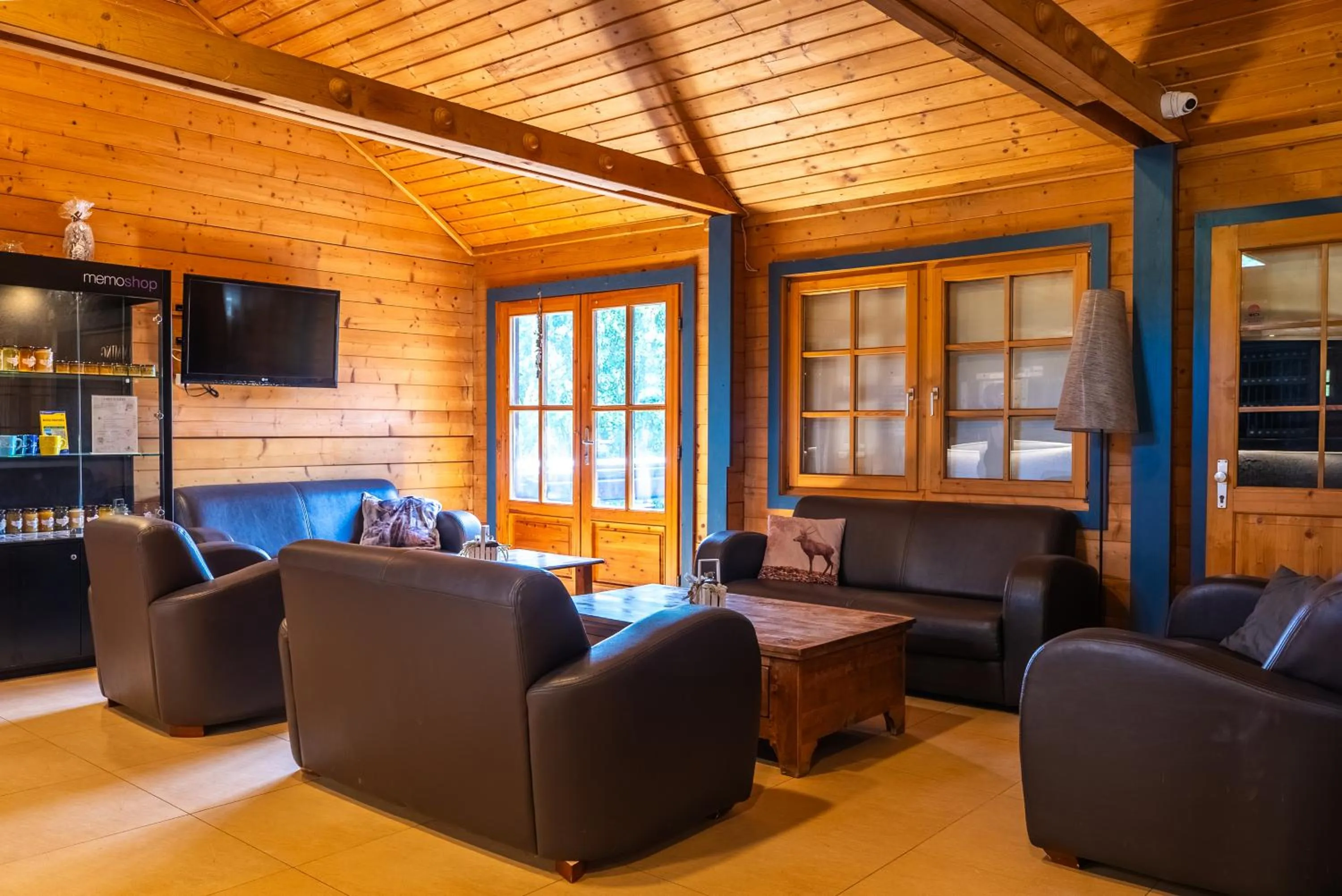 Lobby or reception in Petneházy Aparthotel