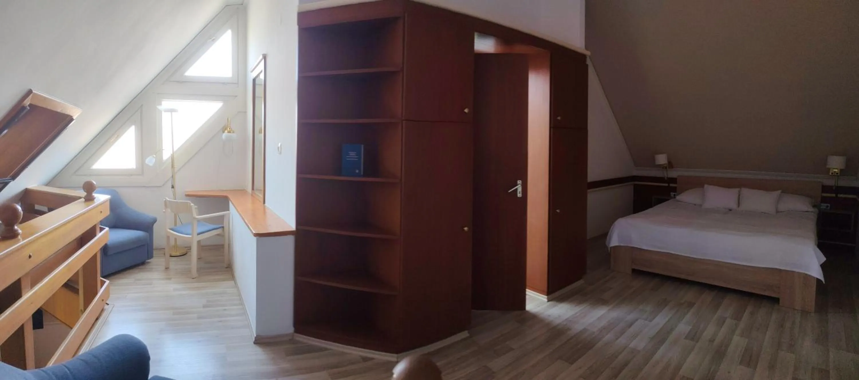 Photo of the whole room, Bed in Abbázia Club Hotel Kék