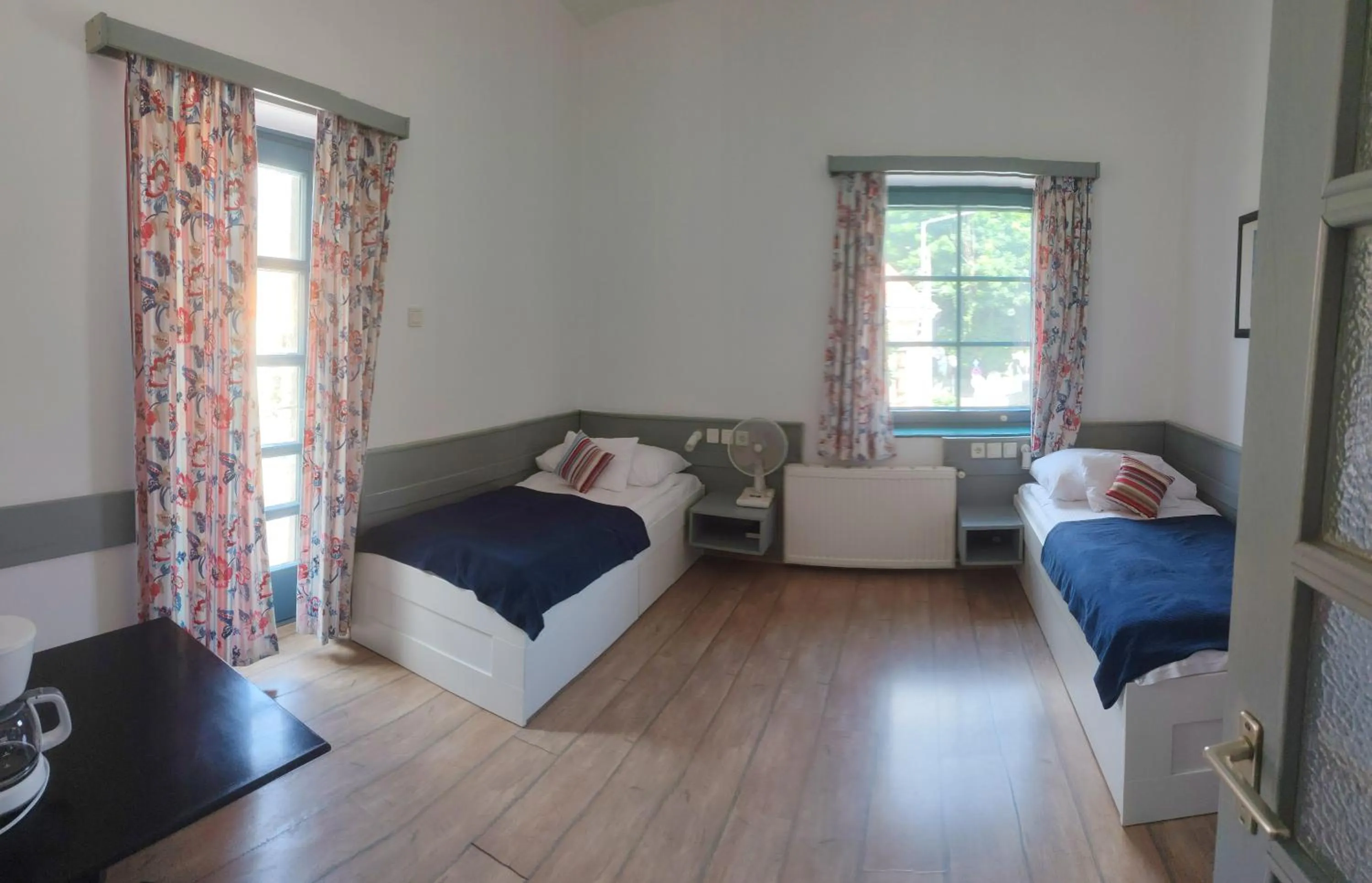 Photo of the whole room, Bed in Abbázia Club Hotel Kék