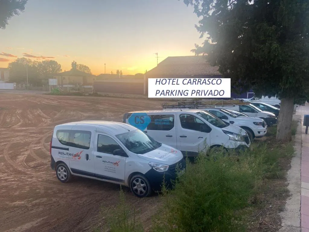 Parking in Hotel Segontia