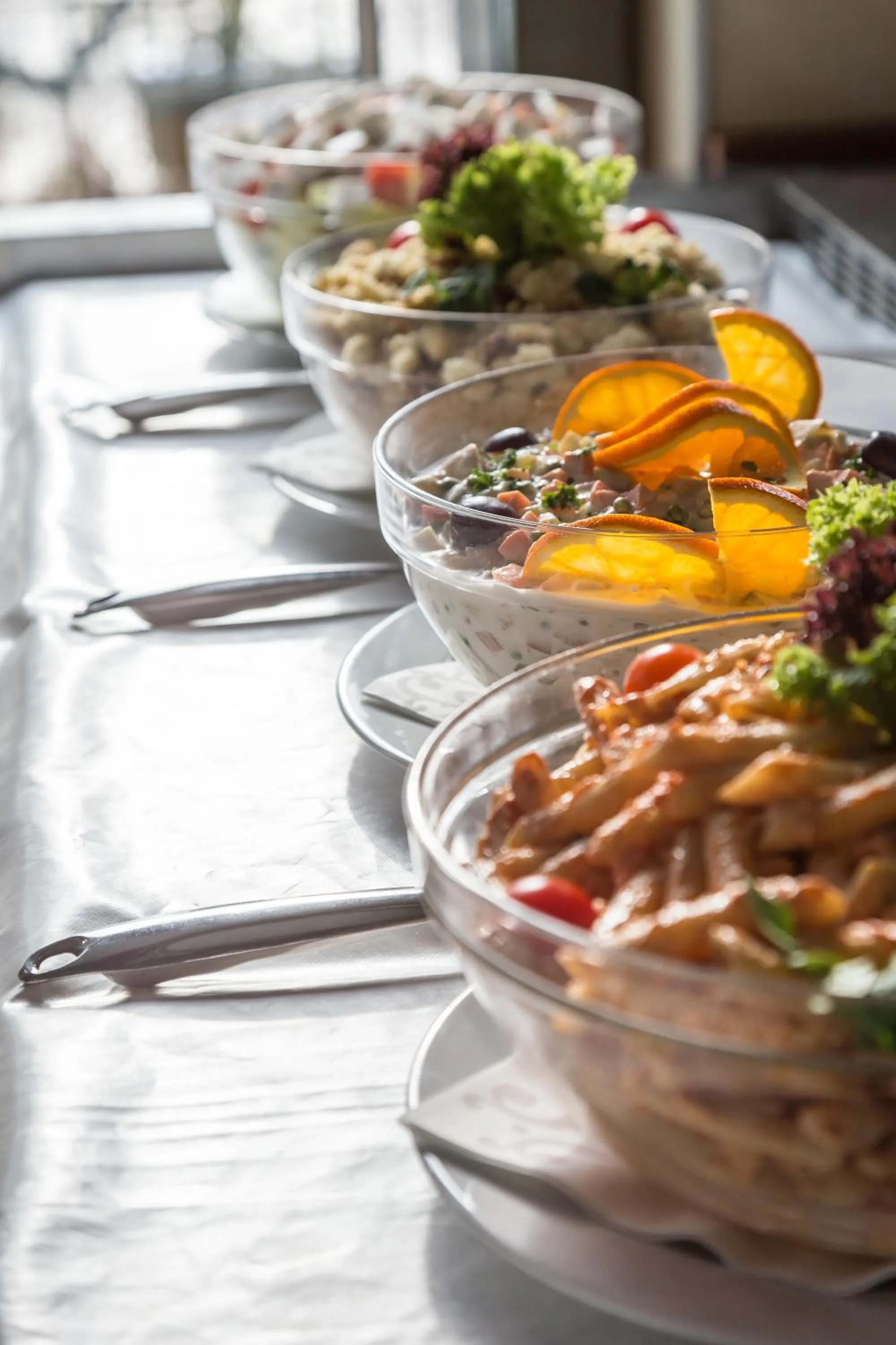 Restaurant/places to eat in Holiday Beach Budapest Hotel