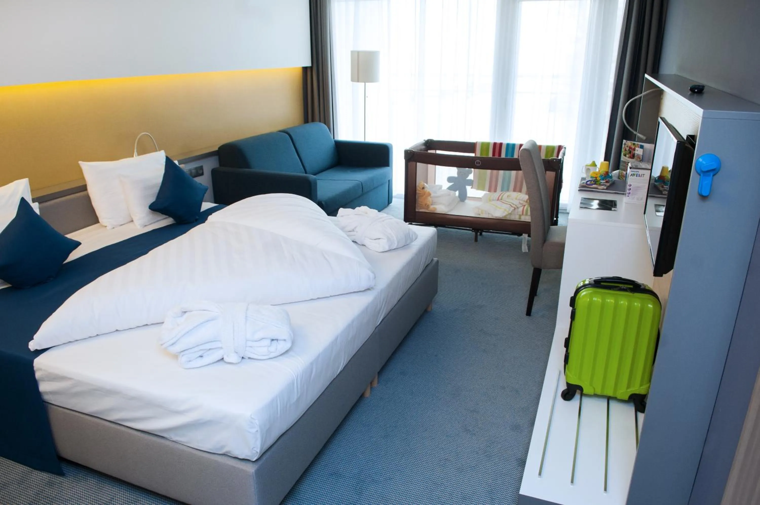 Bed in Hotel Yacht Wellness & Business