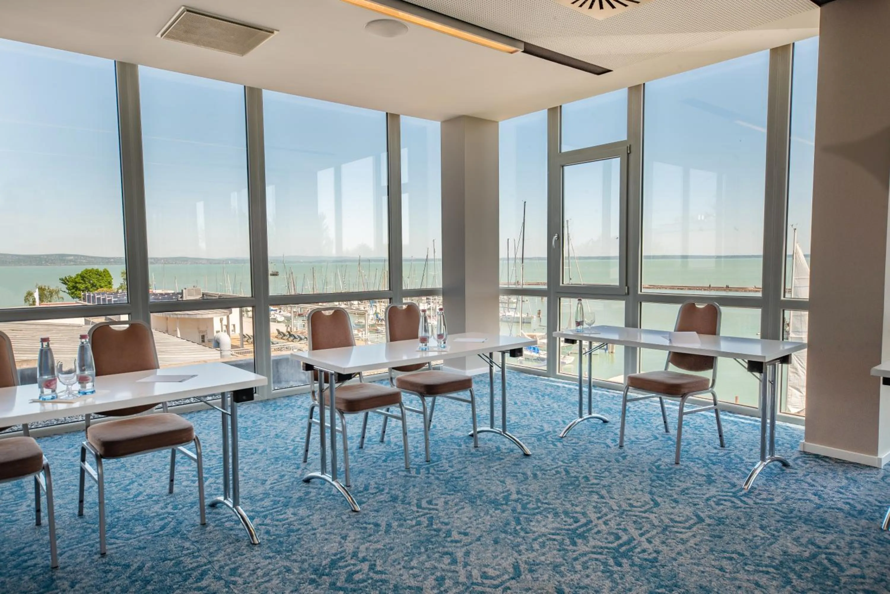 Meeting/conference room in Hotel Yacht Wellness & Business