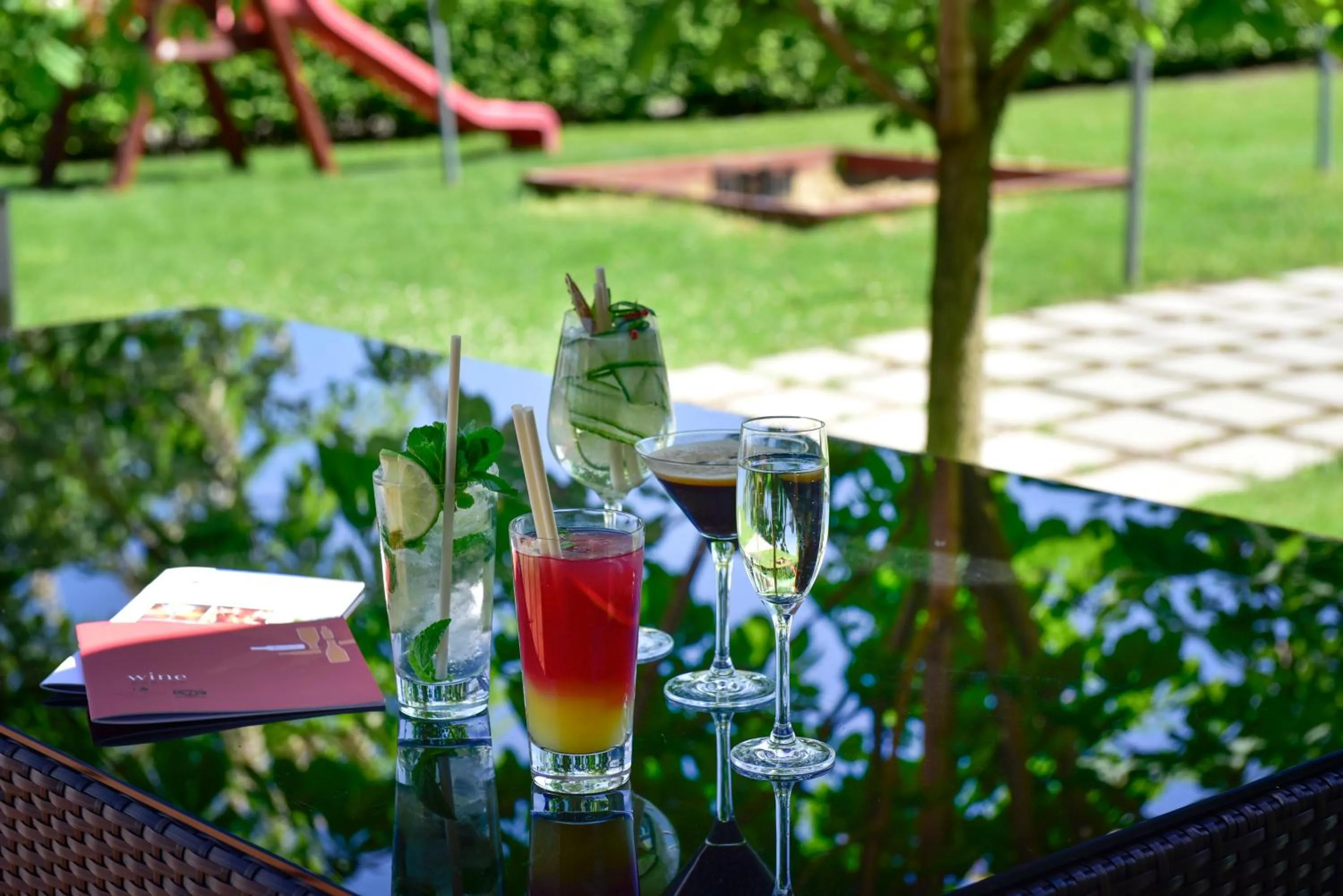 Garden in Hotel Yacht Wellness & Business