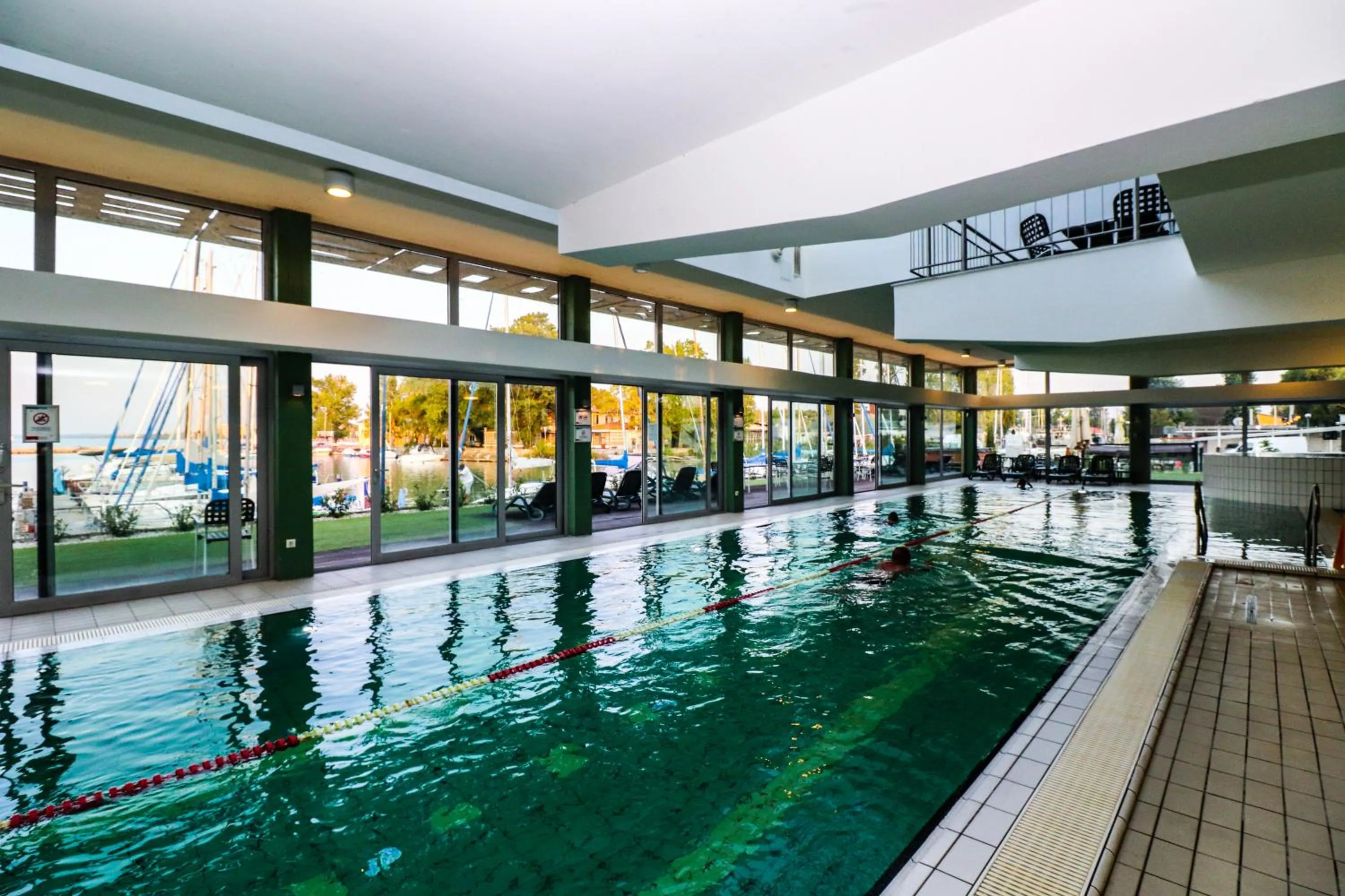 Swimming pool in Hotel Yacht Wellness & Business
