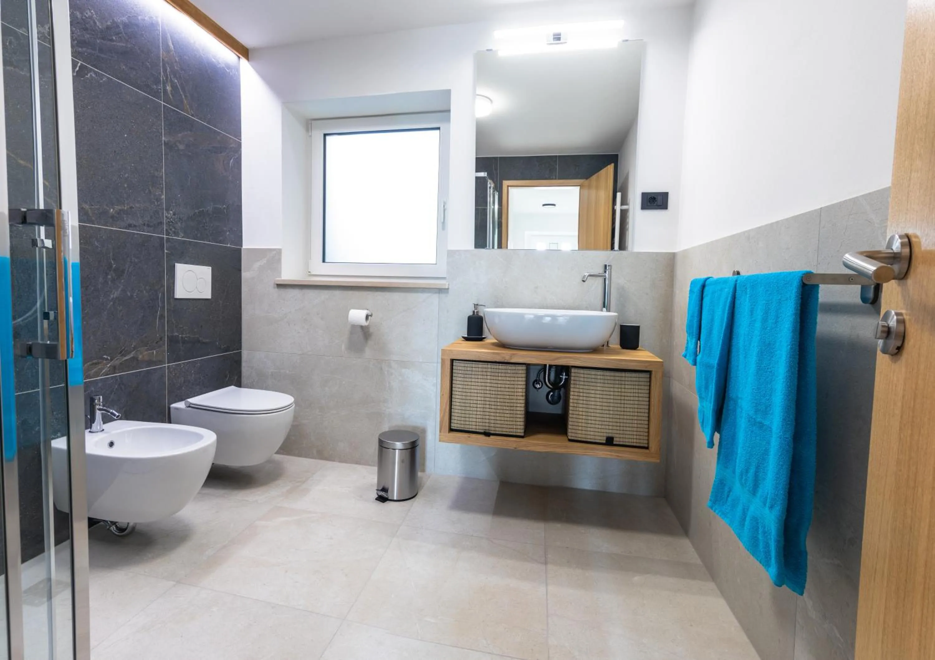 Shower in Garden 13