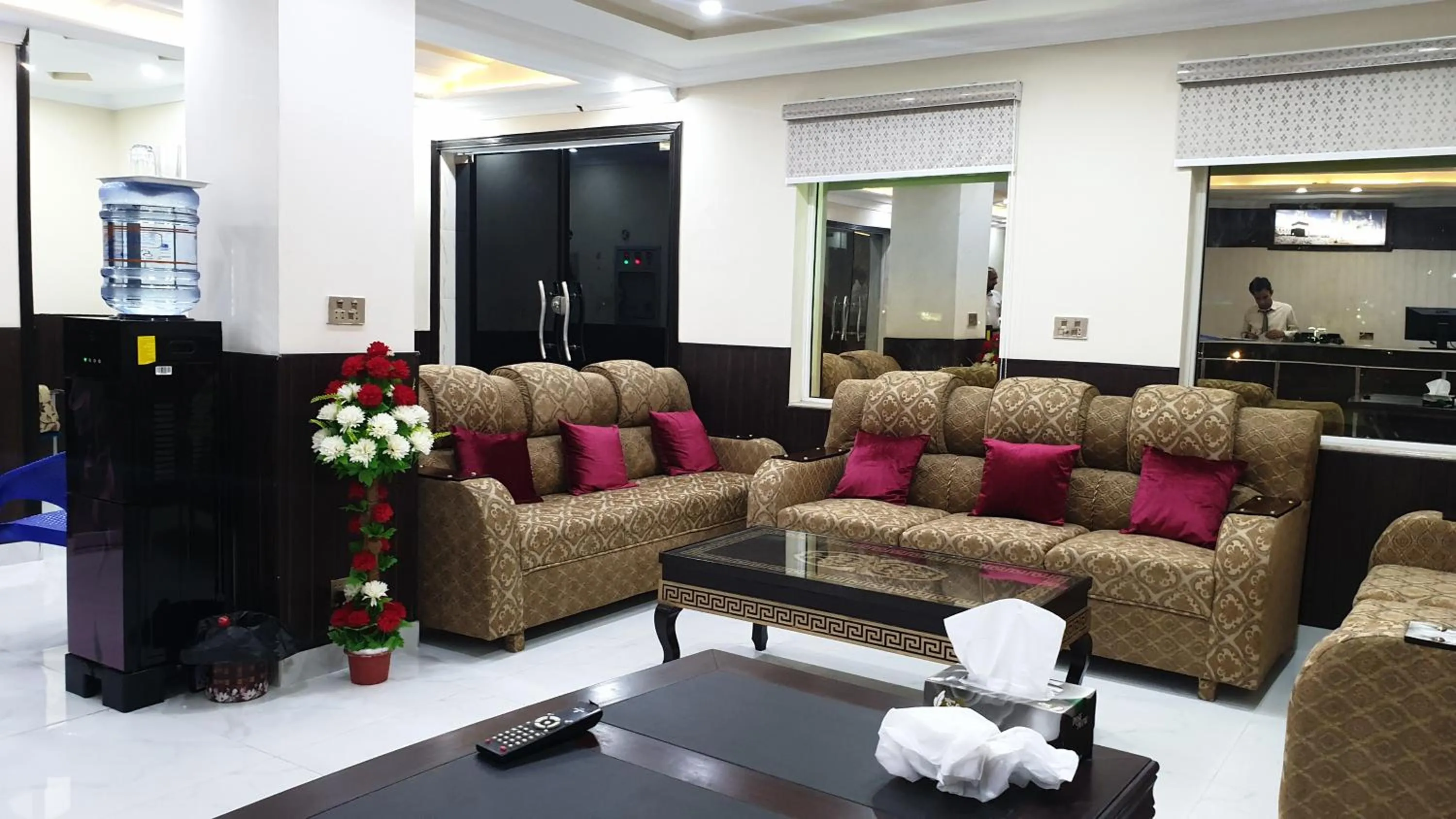 Seating area in Hotel White Pearl