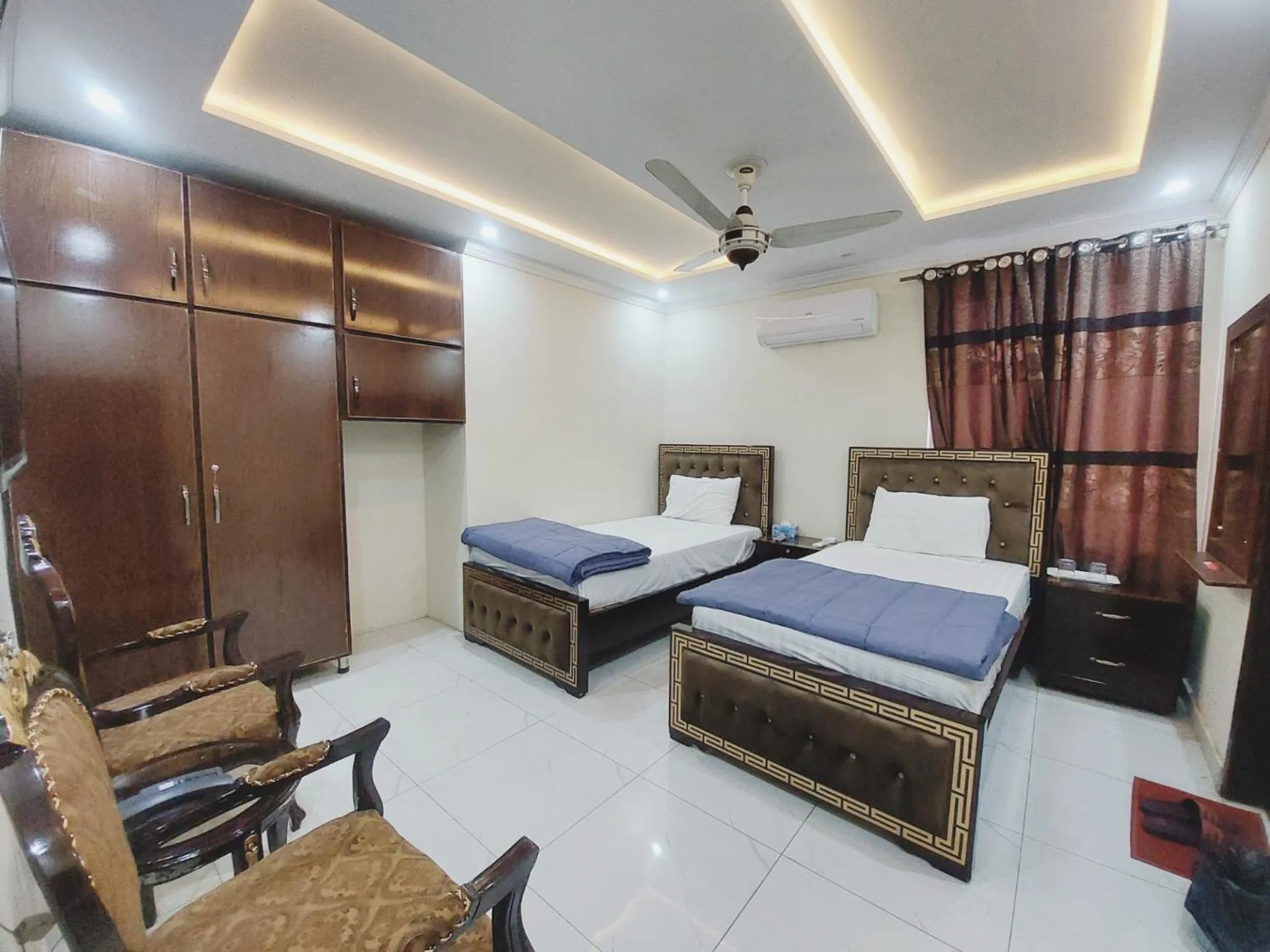 Bed in Hotel White Pearl