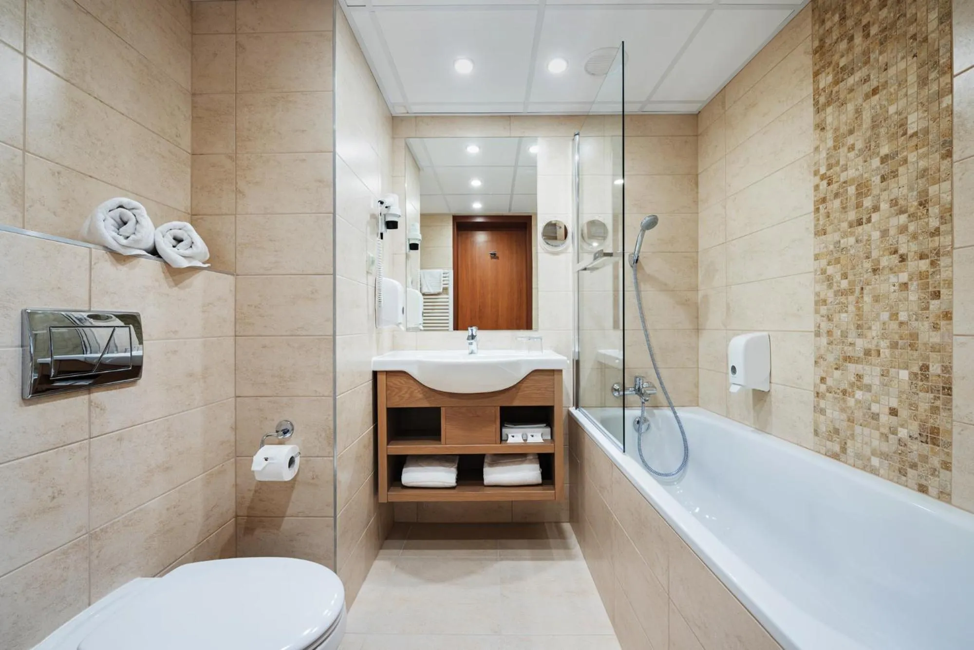 Bathroom in Hotel Europa Fit Hévíz