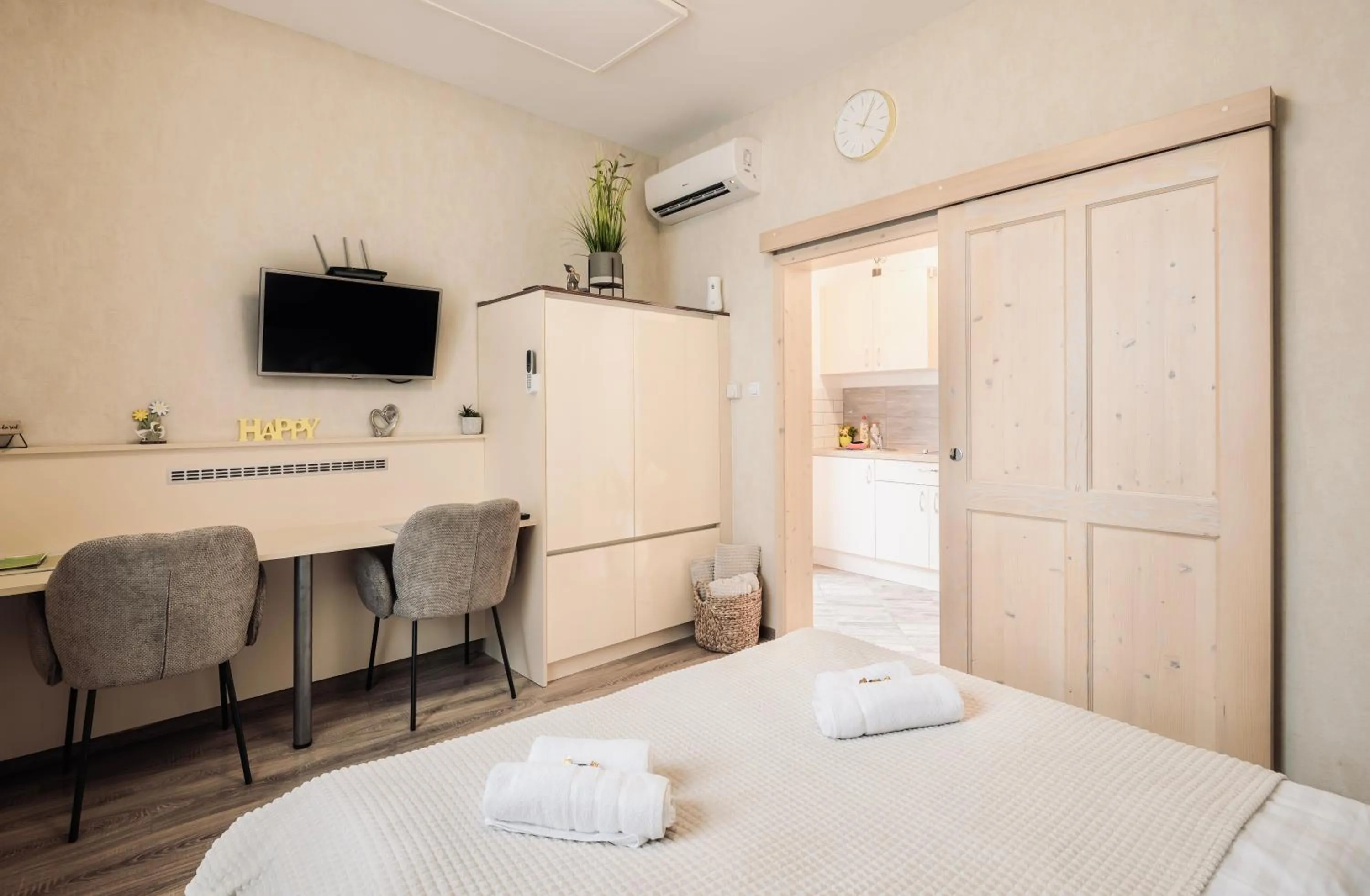 One-Bedroom Apartment in Safit Mandala - Romantic City Apartment near Flexum Thermal Spa