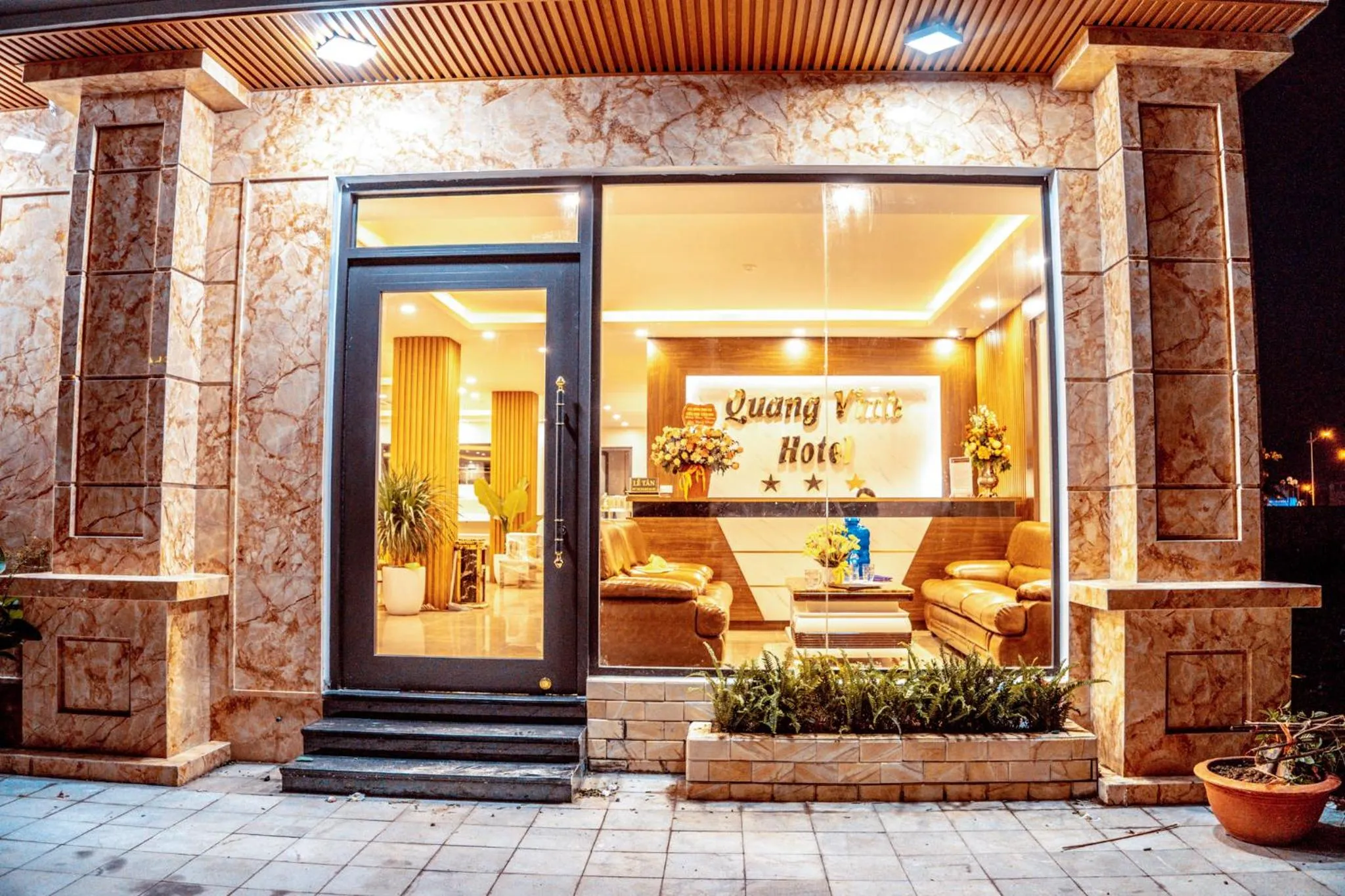 Facade/entrance in QUANG VINH HOTEL