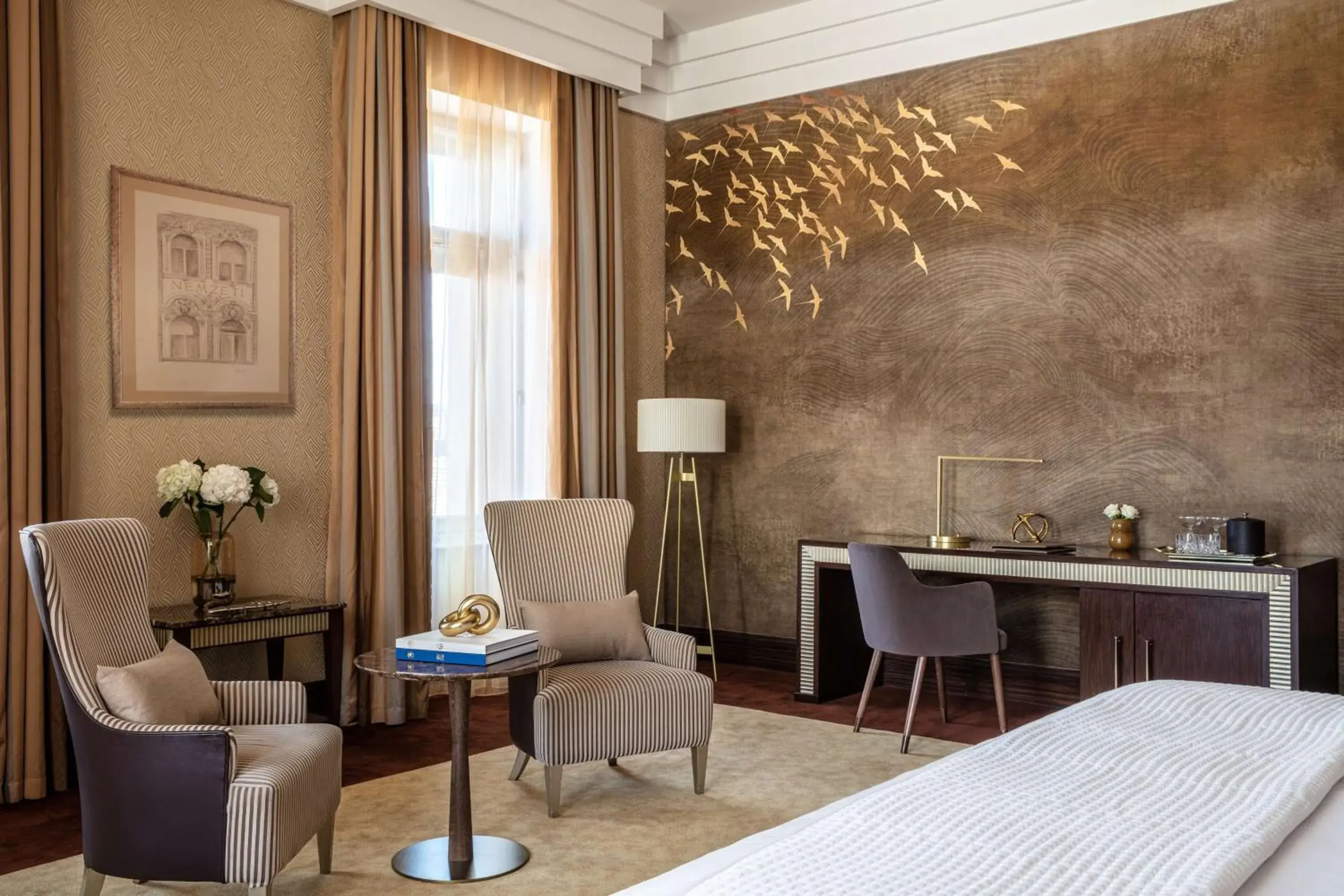 Grand Premium Room with City View in Anantara New York Palace Budapest - A Leading Hotel of the World Grand Premium Room with City View in Anantara New York Palace Budapest - A Leading Hotel of the World