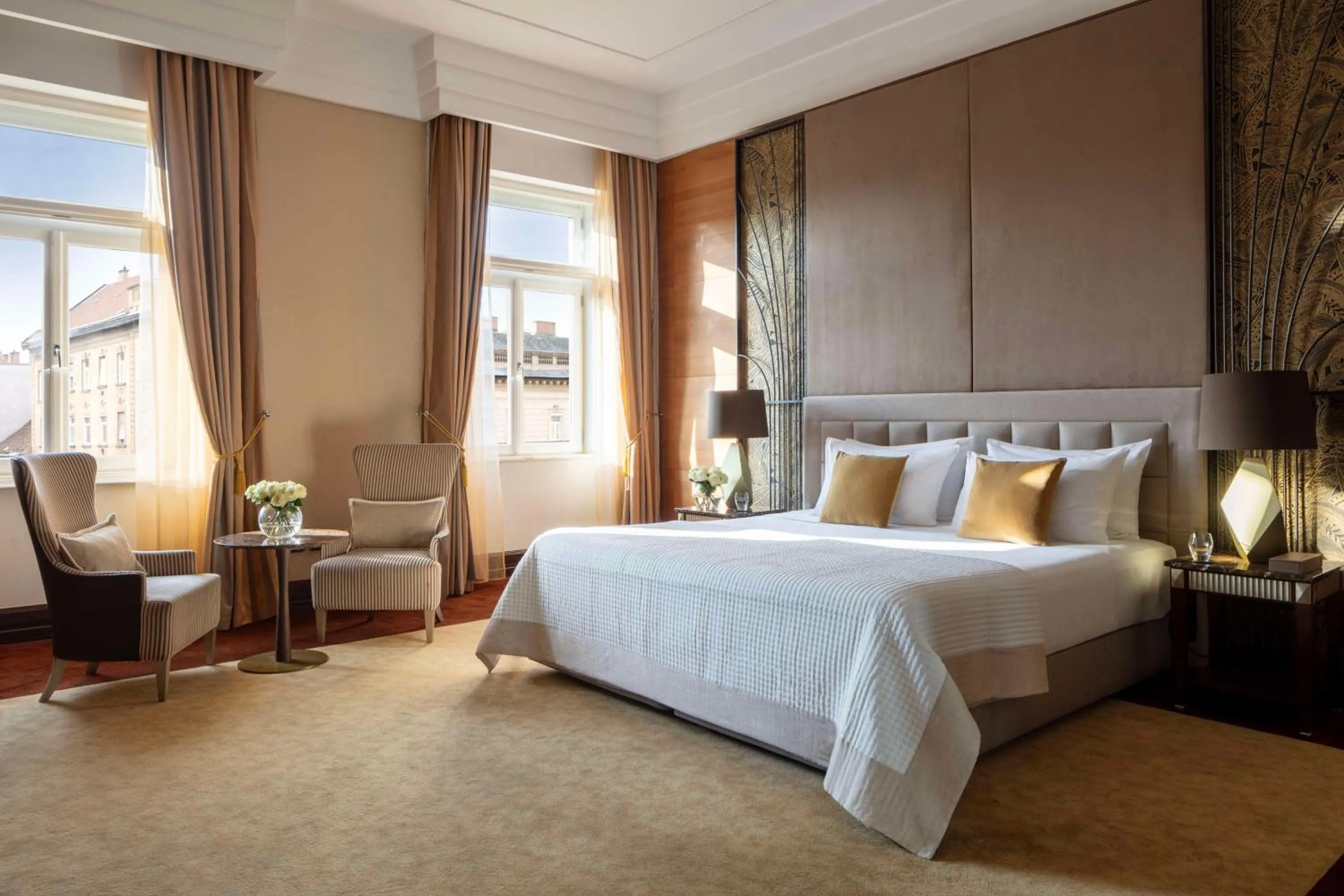 Bedroom, Bed in Anantara New York Palace Budapest - A Leading Hotel of the World