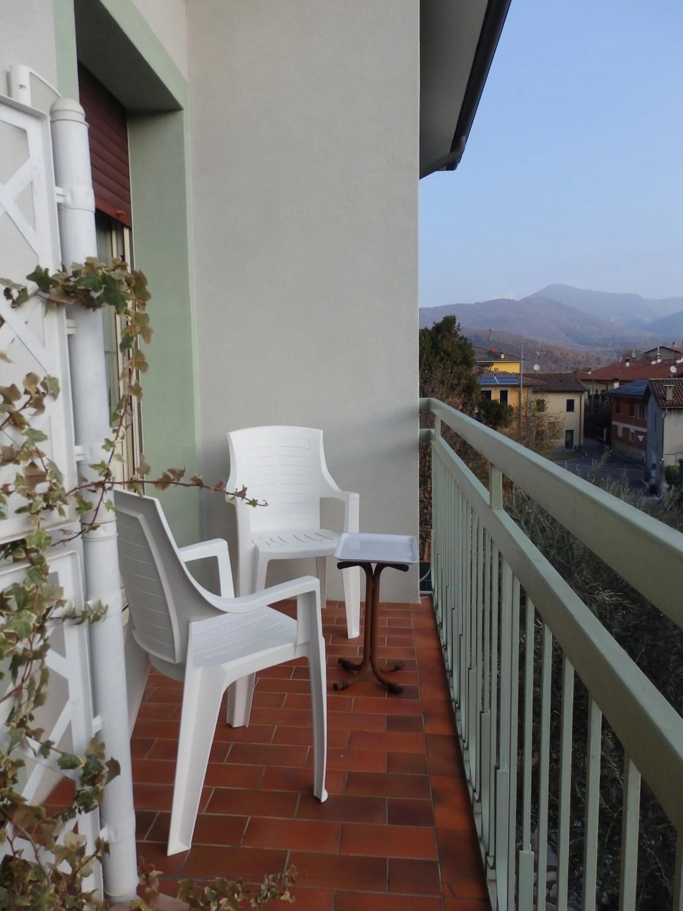 Balcony/Terrace in Riflessi d'Arte