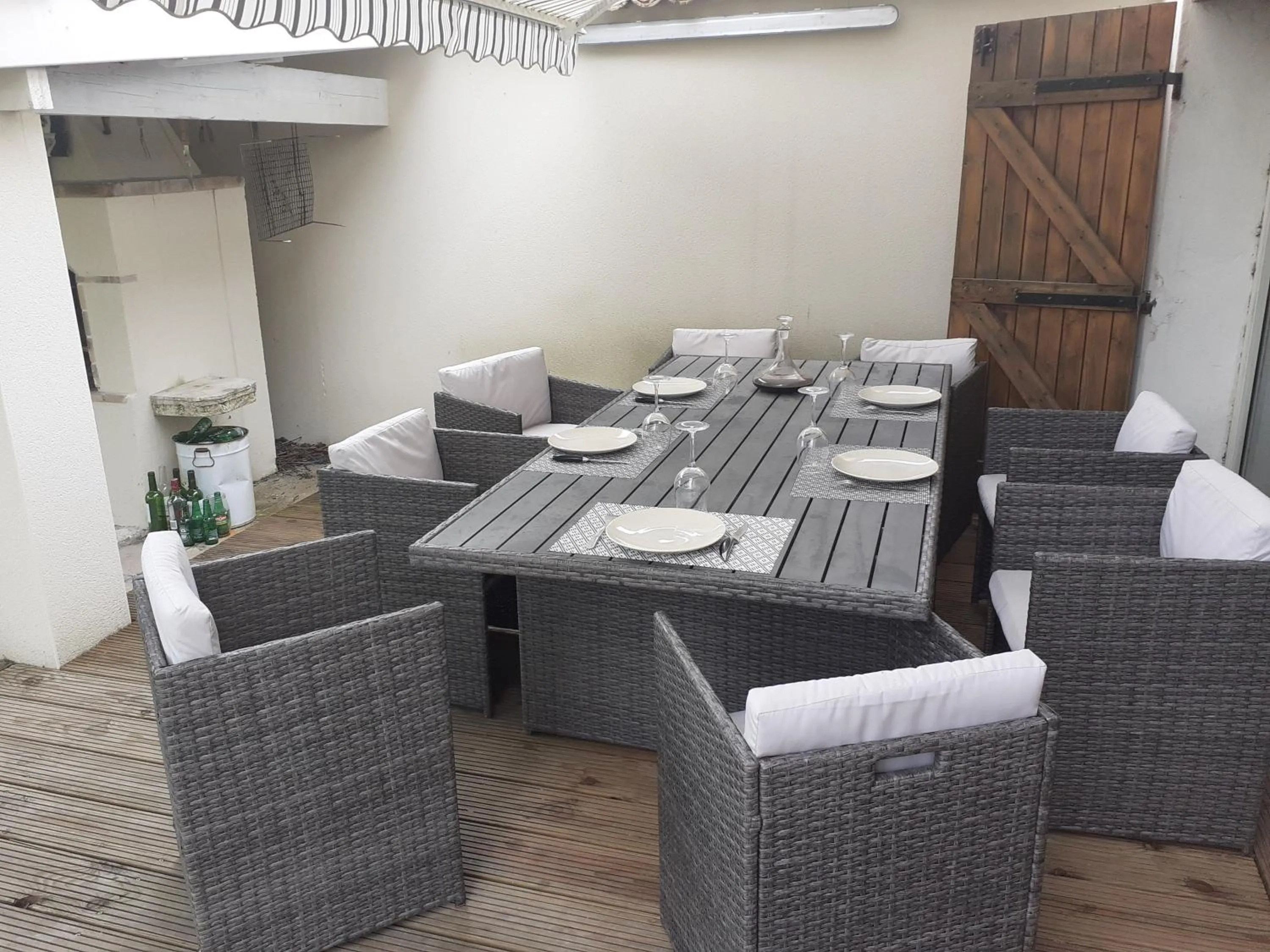 Restaurant/places to eat in Chez Jeanfi