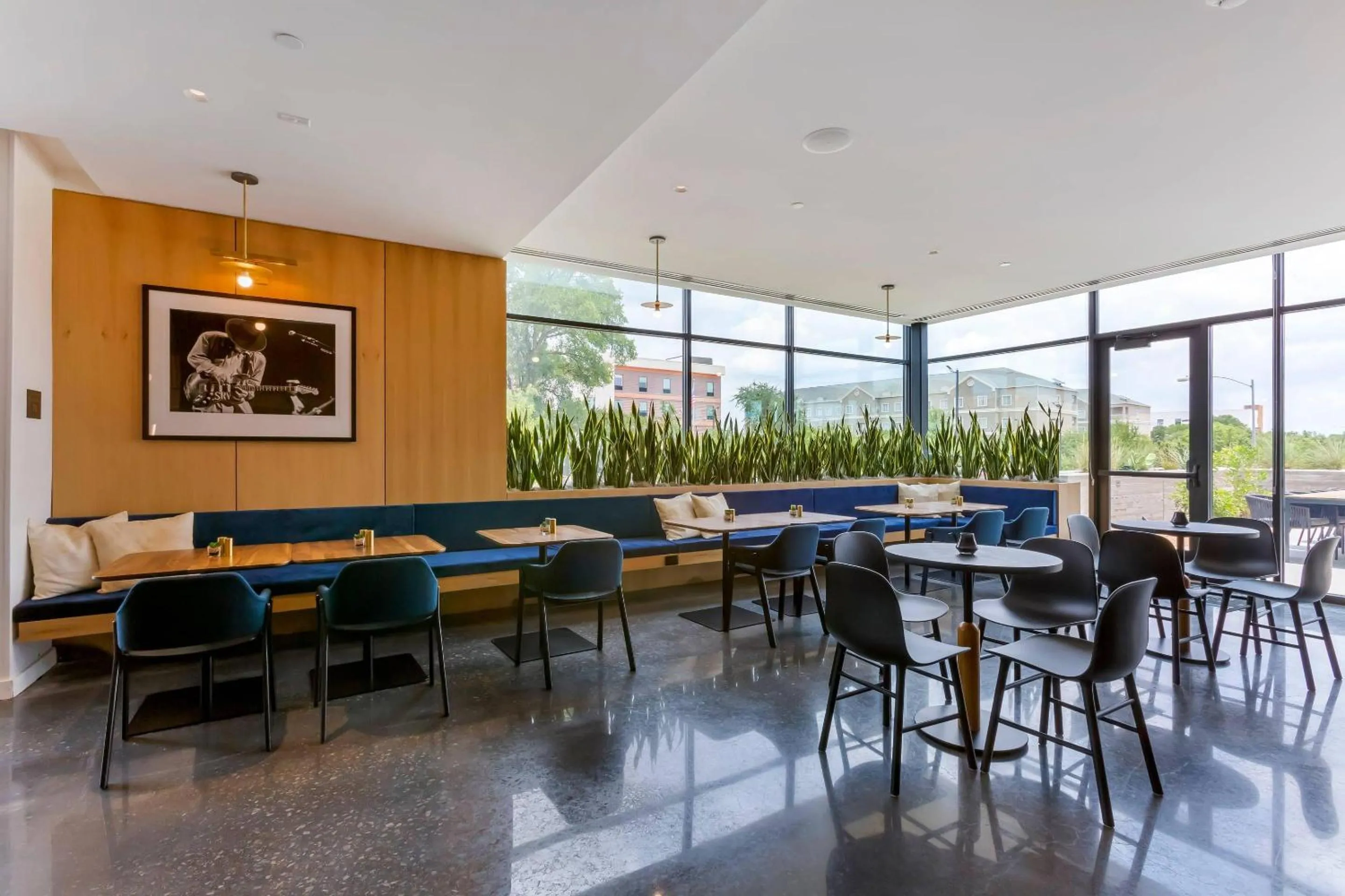 Breakfast in Cambria Hotel Austin Airport