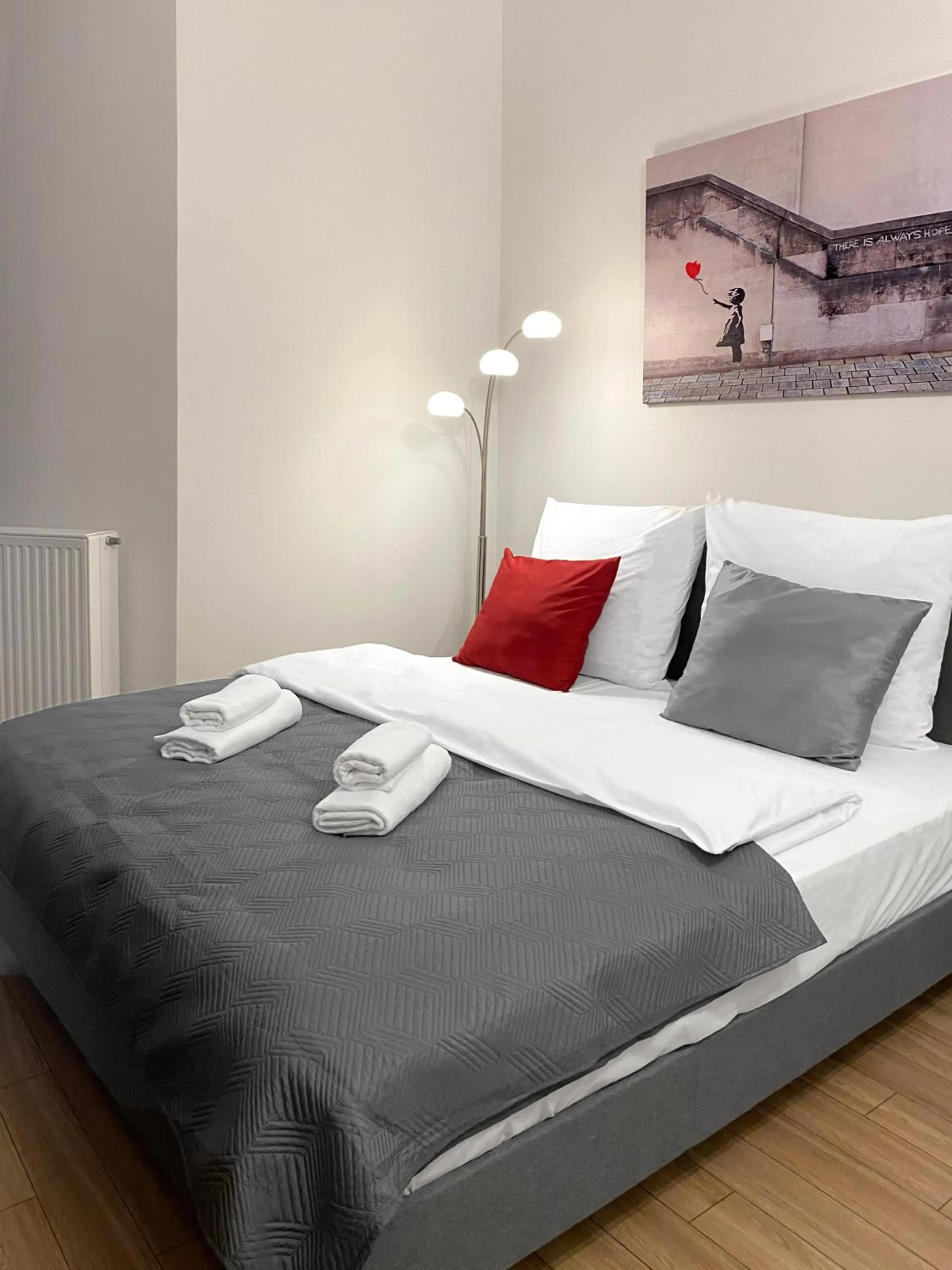 Photo of the whole room, Bed in Starowiślna 41-43 by PI Apartments