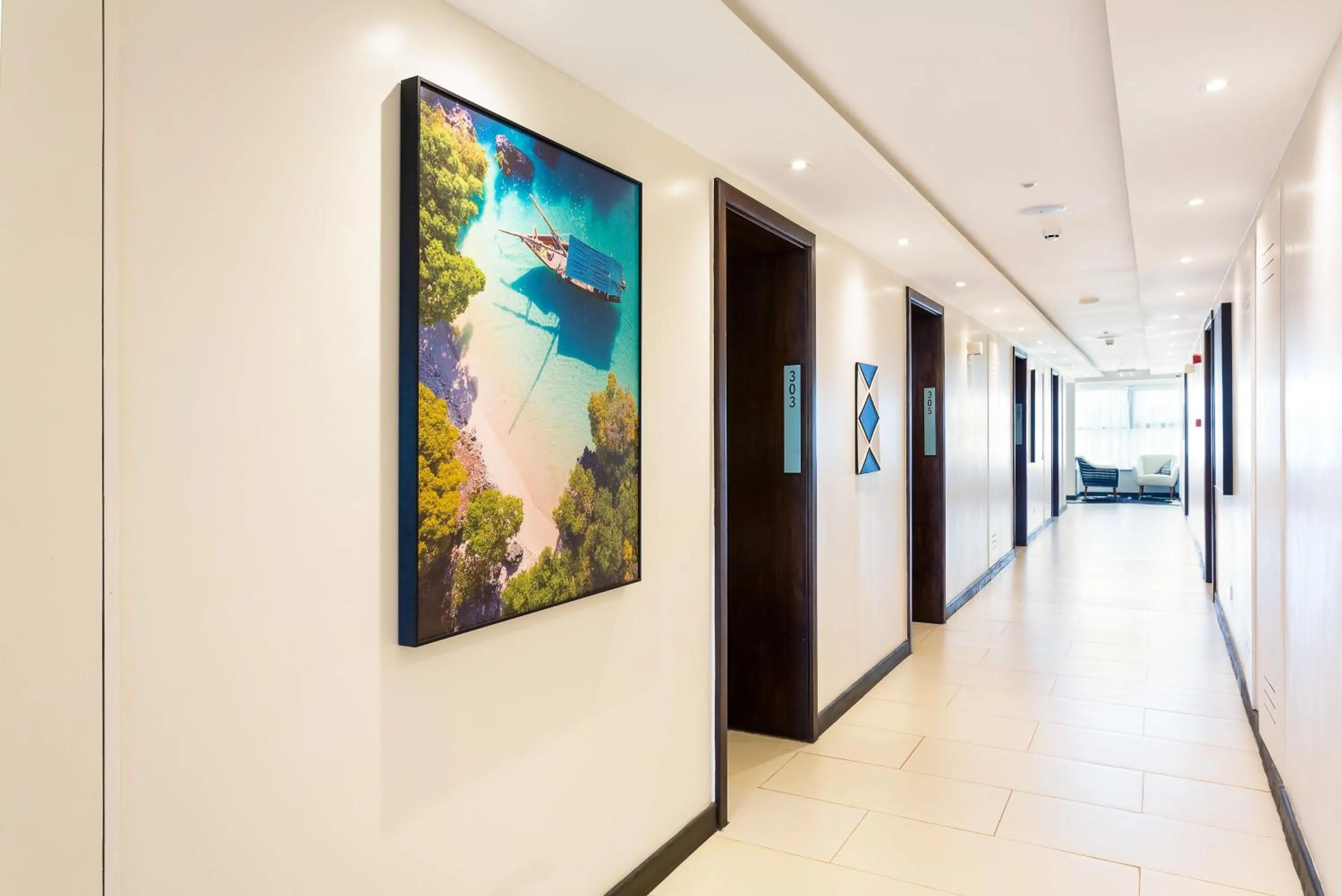 Property building in Ulwazi Place Hotel by Trianum