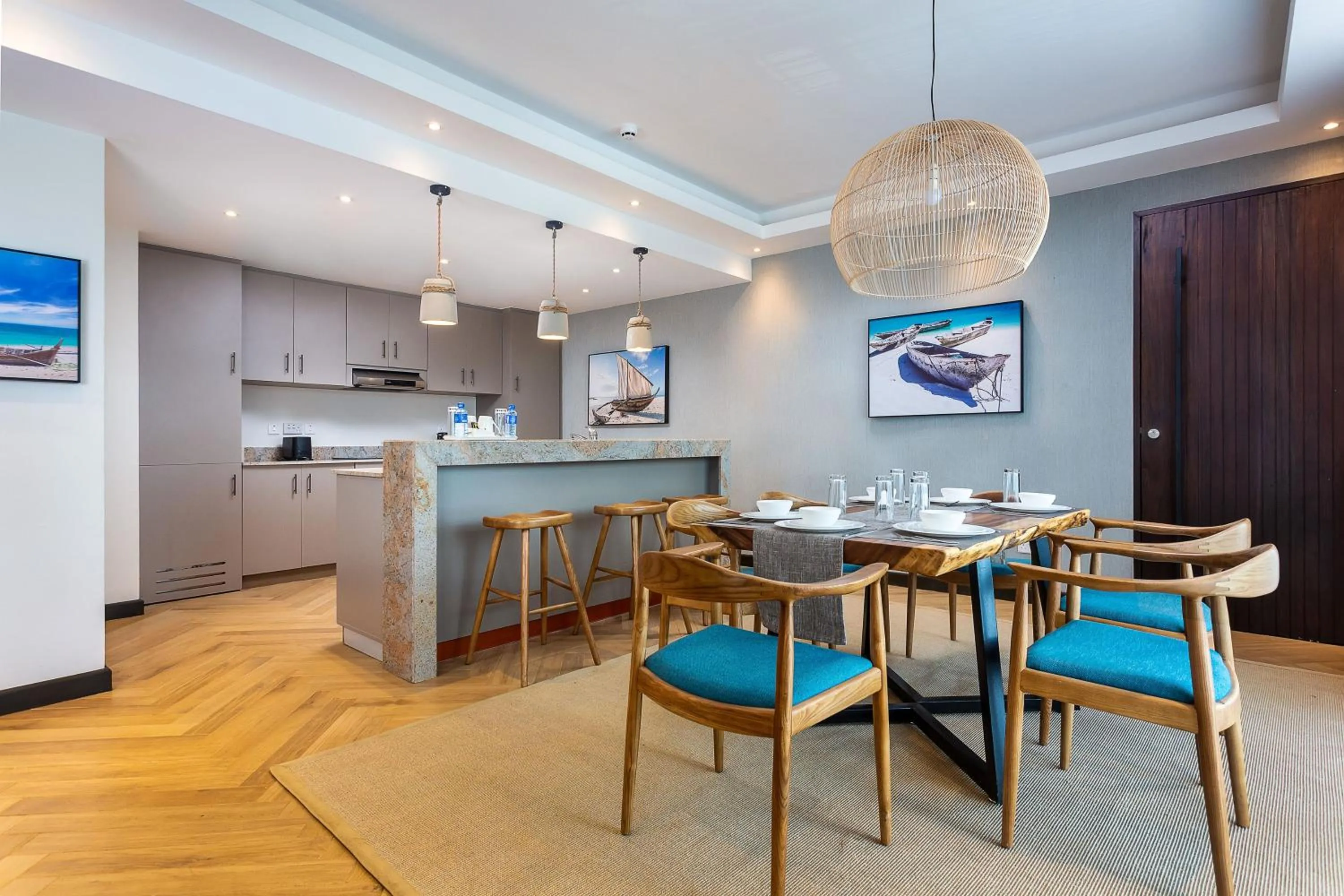 Dining area in Ulwazi Place Hotel by Trianum