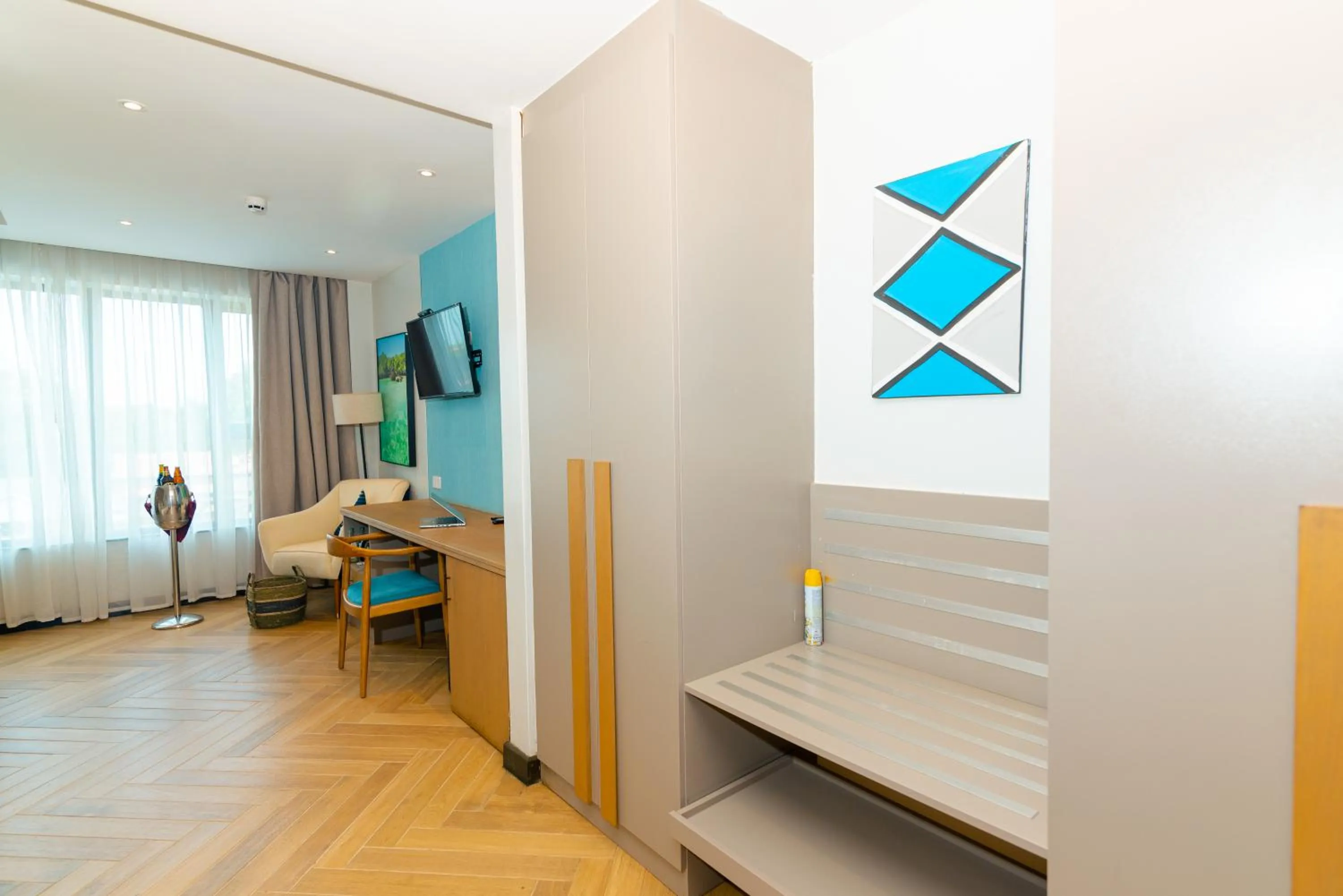 Bedroom in Ulwazi Place Hotel by Trianum