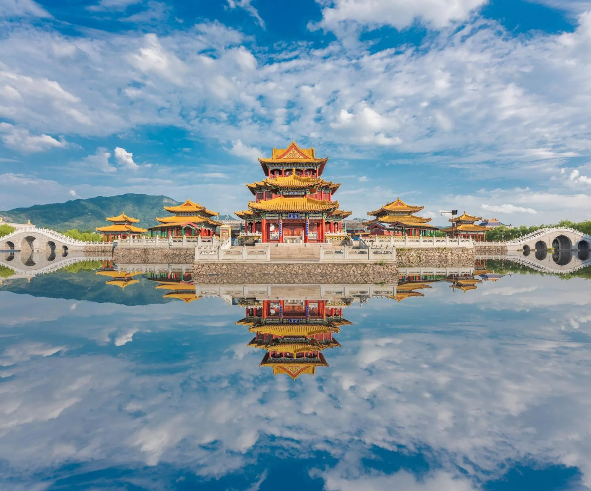 Holiday Inn Express Dongyang Hengdian, an IHG Hotel