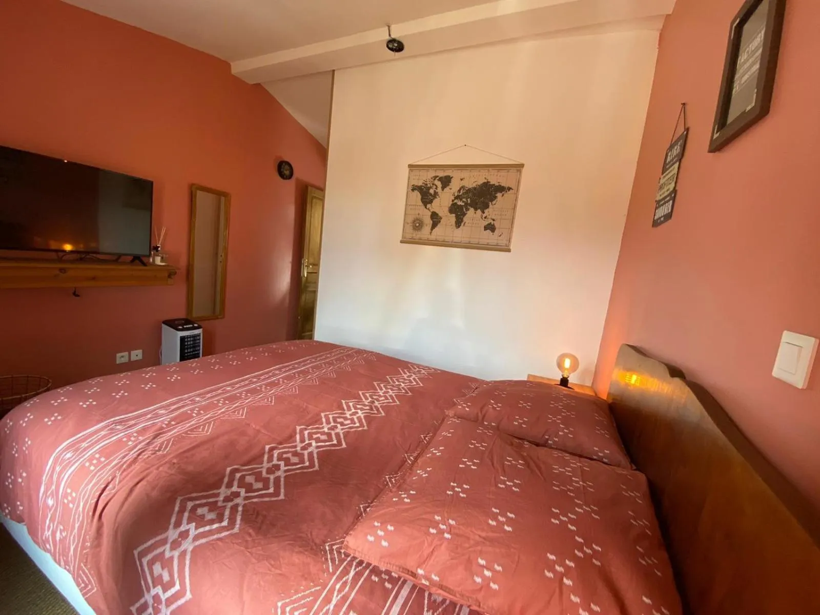 Bed in Rooftop Face à la Cité 'RFC'