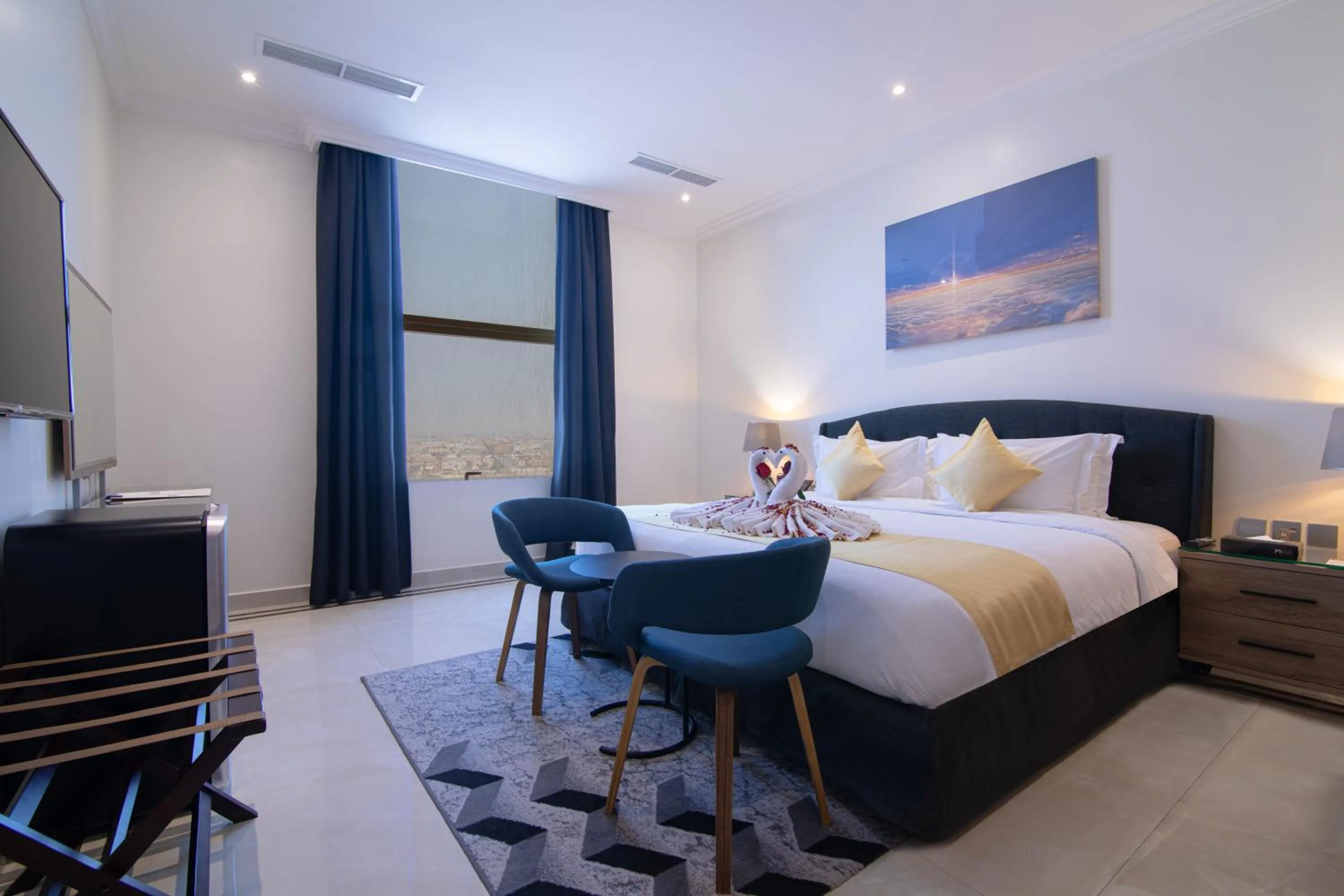 Bedroom, Bed in The Gate Hotel and Apartments