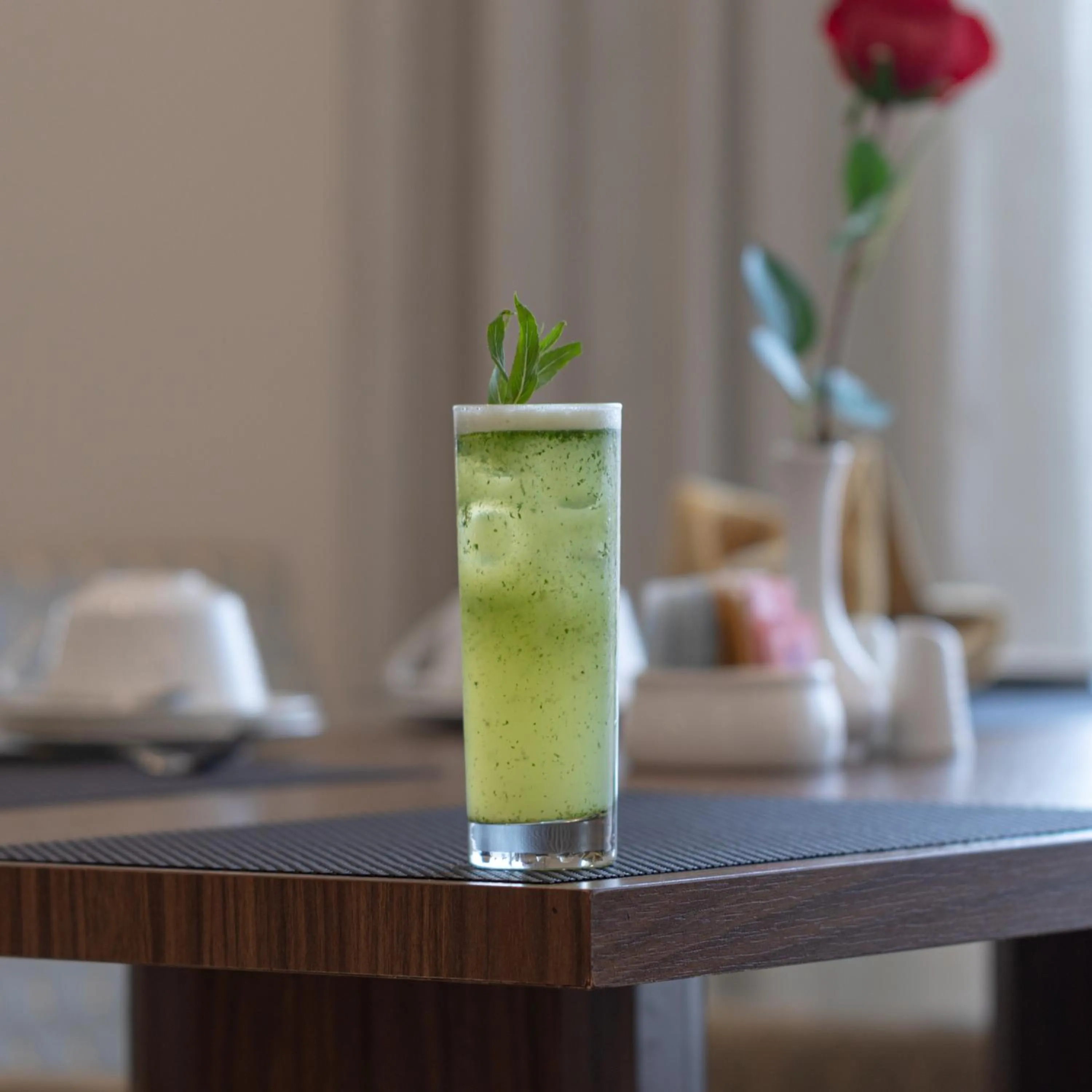 Food and drinks in The Gate Hotel and Apartments