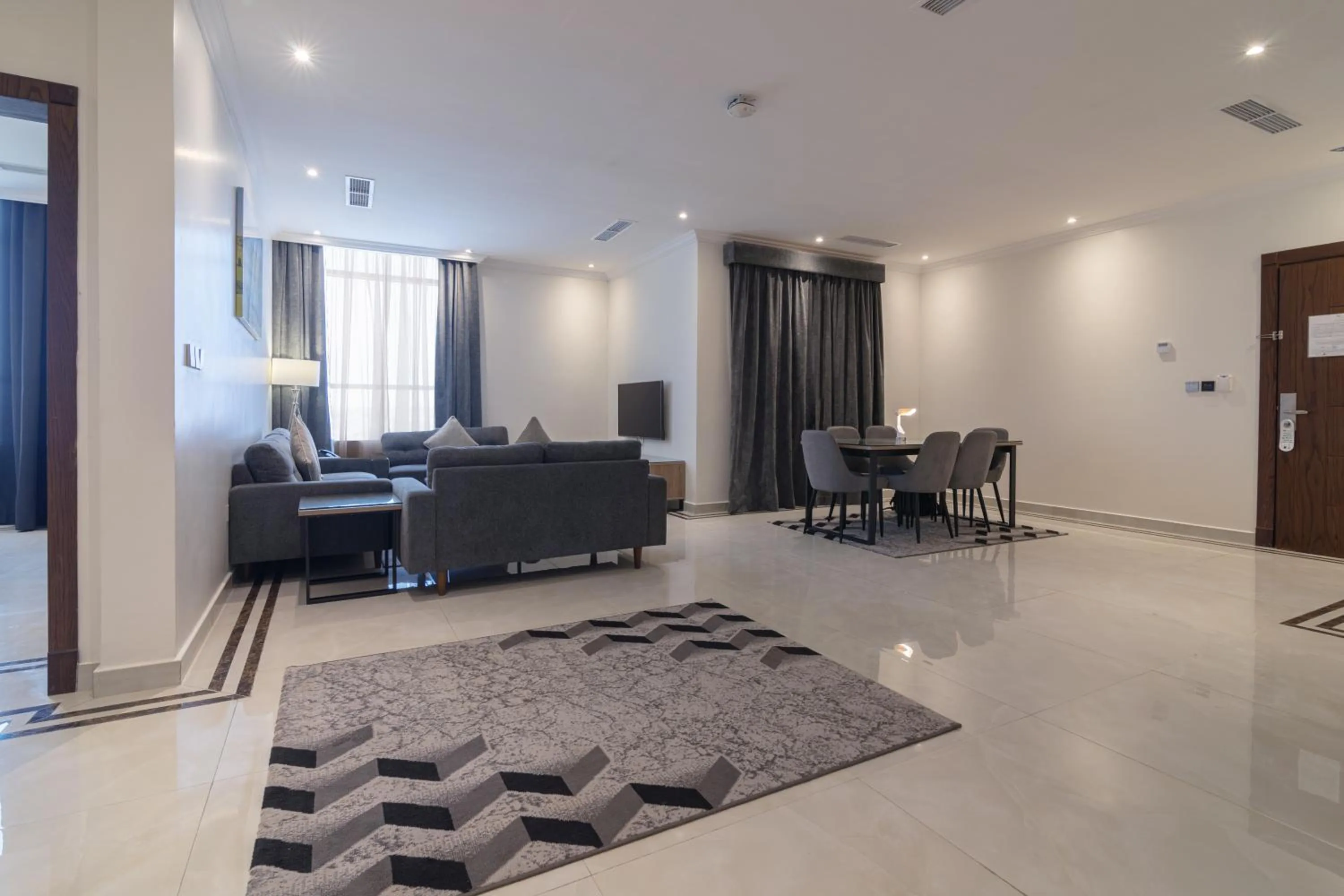 Living room in The Gate Hotel and Apartments